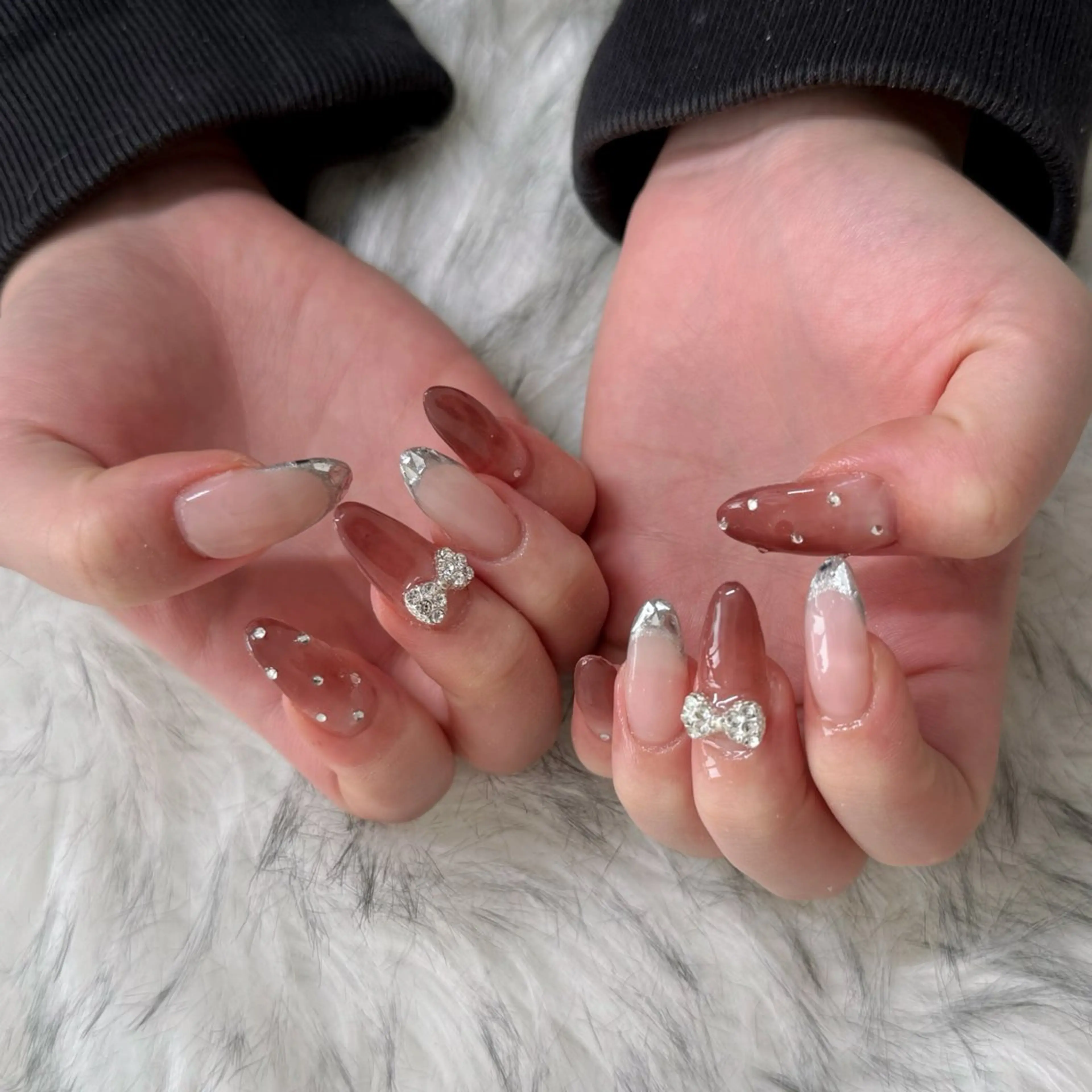 セミロング ハンドネイル mao .のネイルデザイン