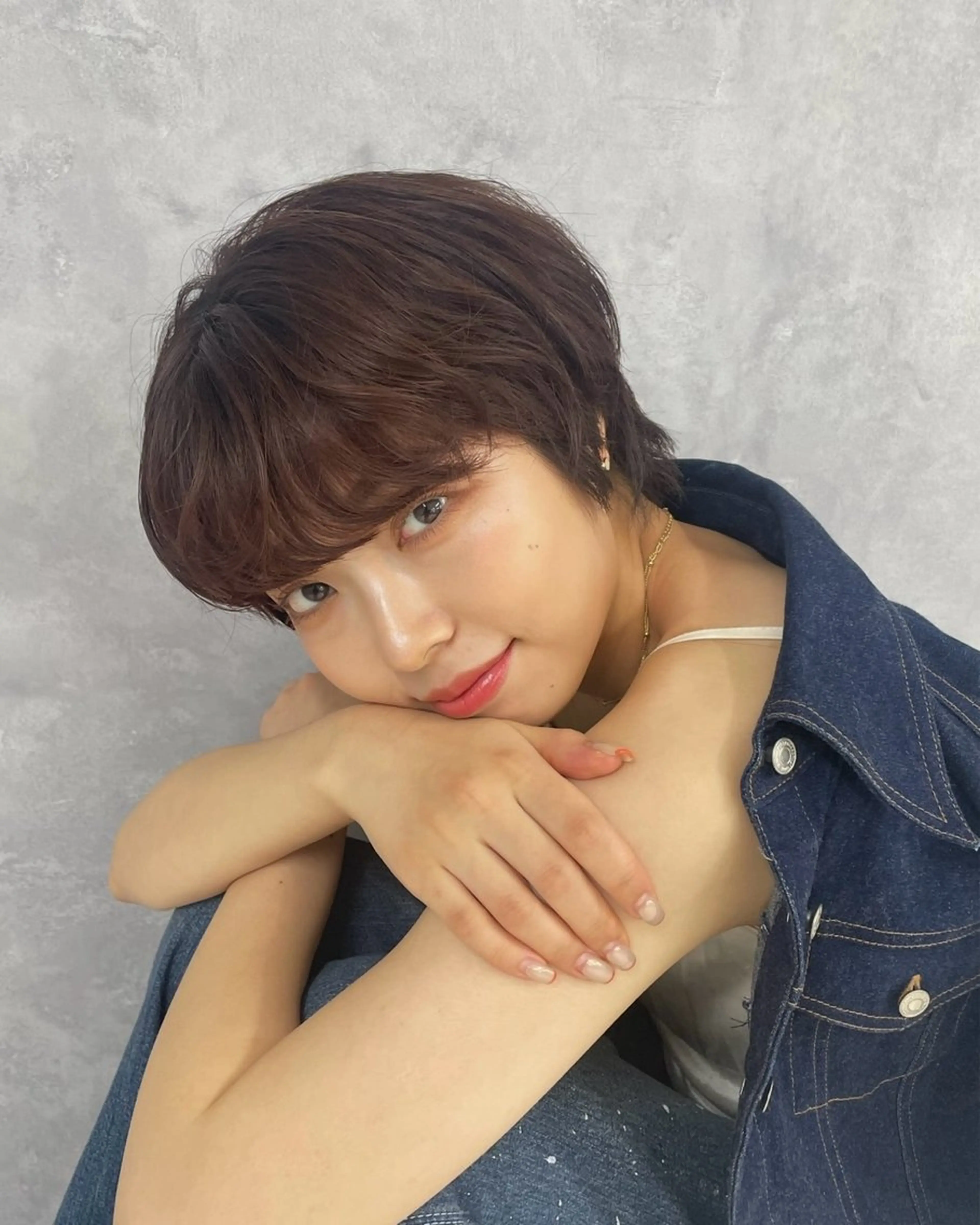 ショート 🍑暖色／レイヤー／ 真希🎀のヘアスタイル