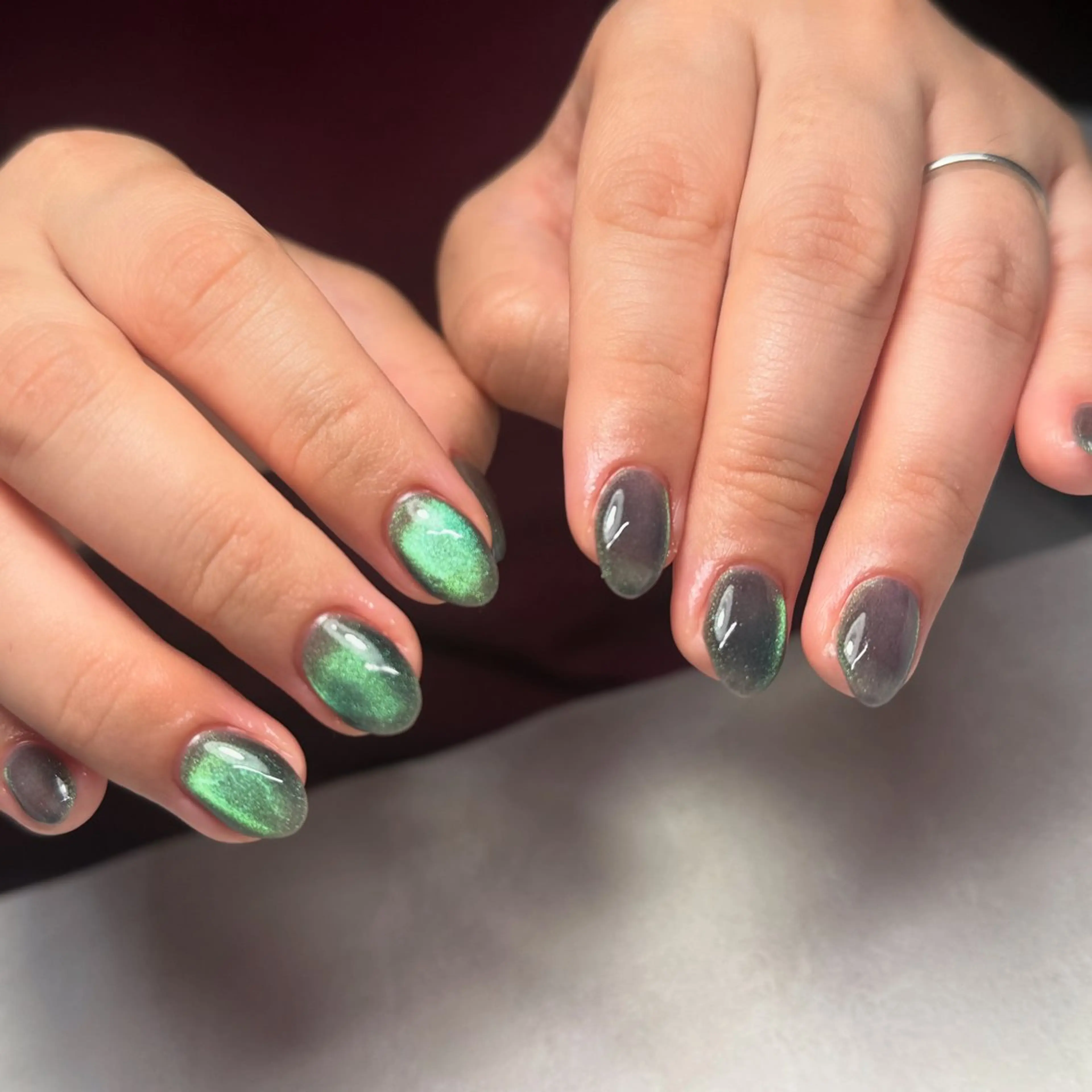 ネイル 韓国ネイル マグネットネイル ニュアンスネイル シンプルネイル 夏ネイル MAO /  香椎 / フィルイン対応のネイルデザイン