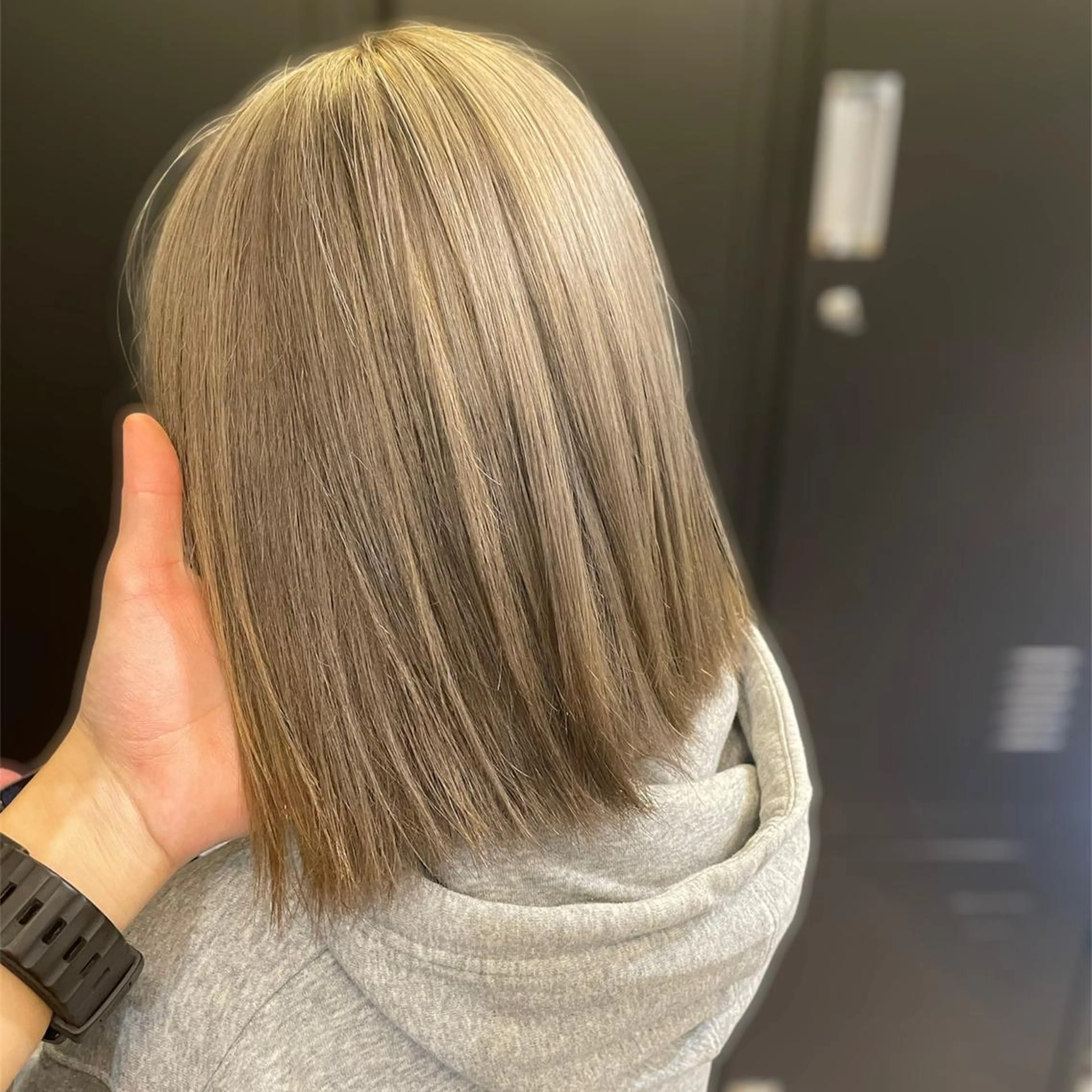 セミロング カラー アッシュ ミルクティーアッシュ ACTION心斎橋店 Lisaのヘアスタイル