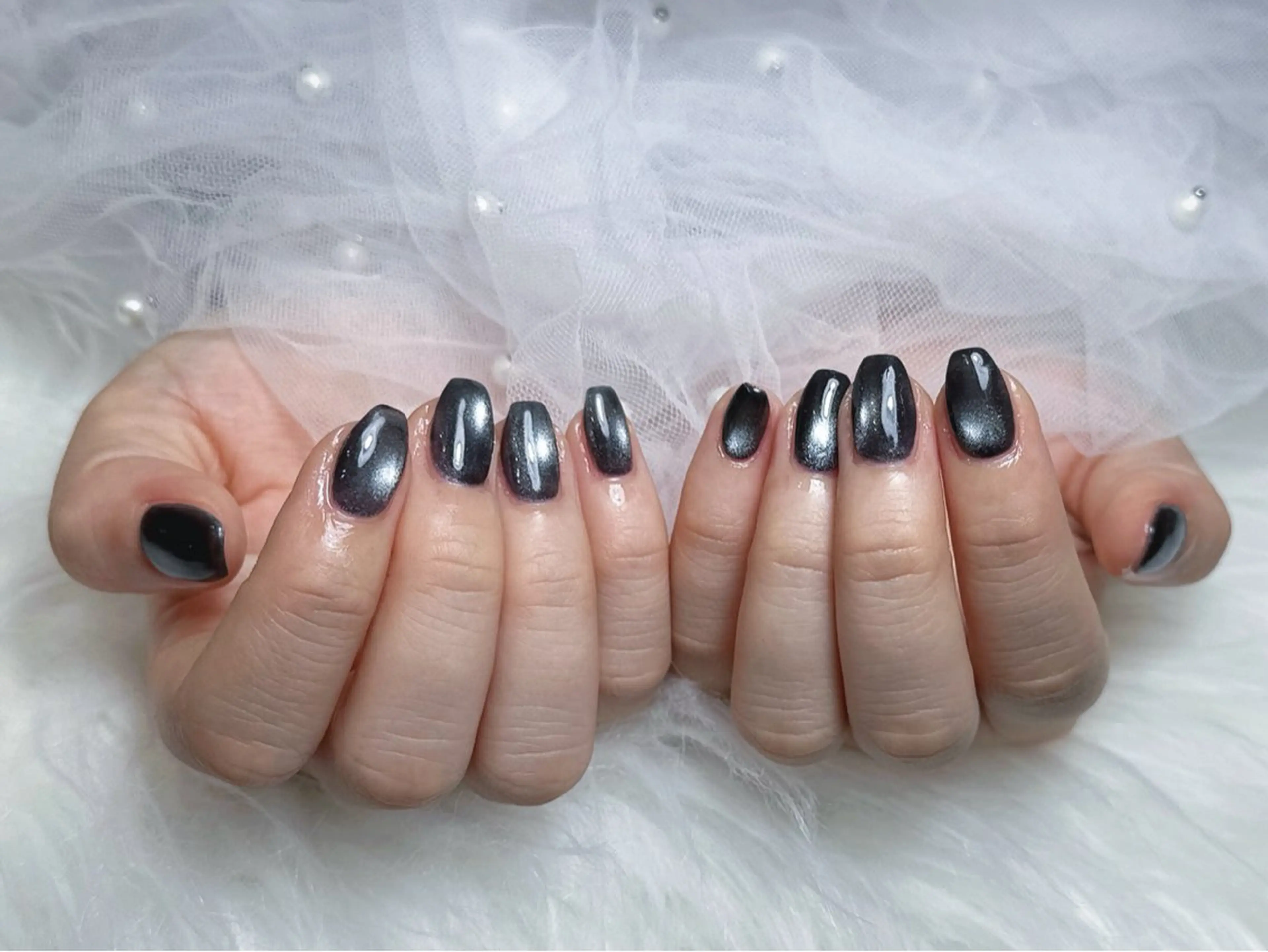 ネイル フラッシュネイル マグネットネイル ミラーネイル ハンドネイル 【Eclat エクラ】nail&beauty所属・Eclat〔エクラ〕 MOEKA𝜗𝜚*のネイルデザイン