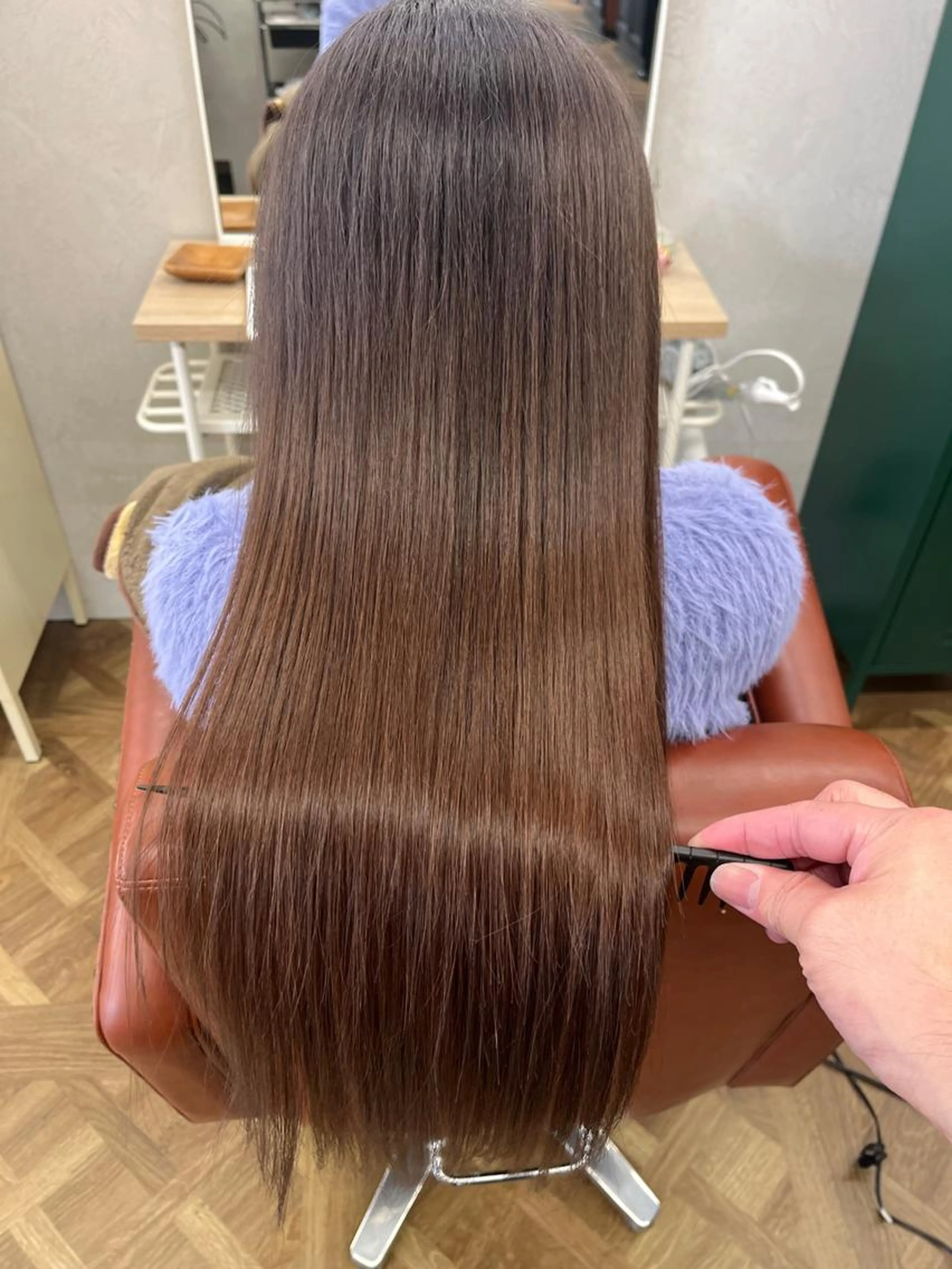 福井初✨最新トリートメント付きブリーチなし髪質改善カラー 美髪ワンカラー💖 ※カットはついておりません。 ¥9900の写真