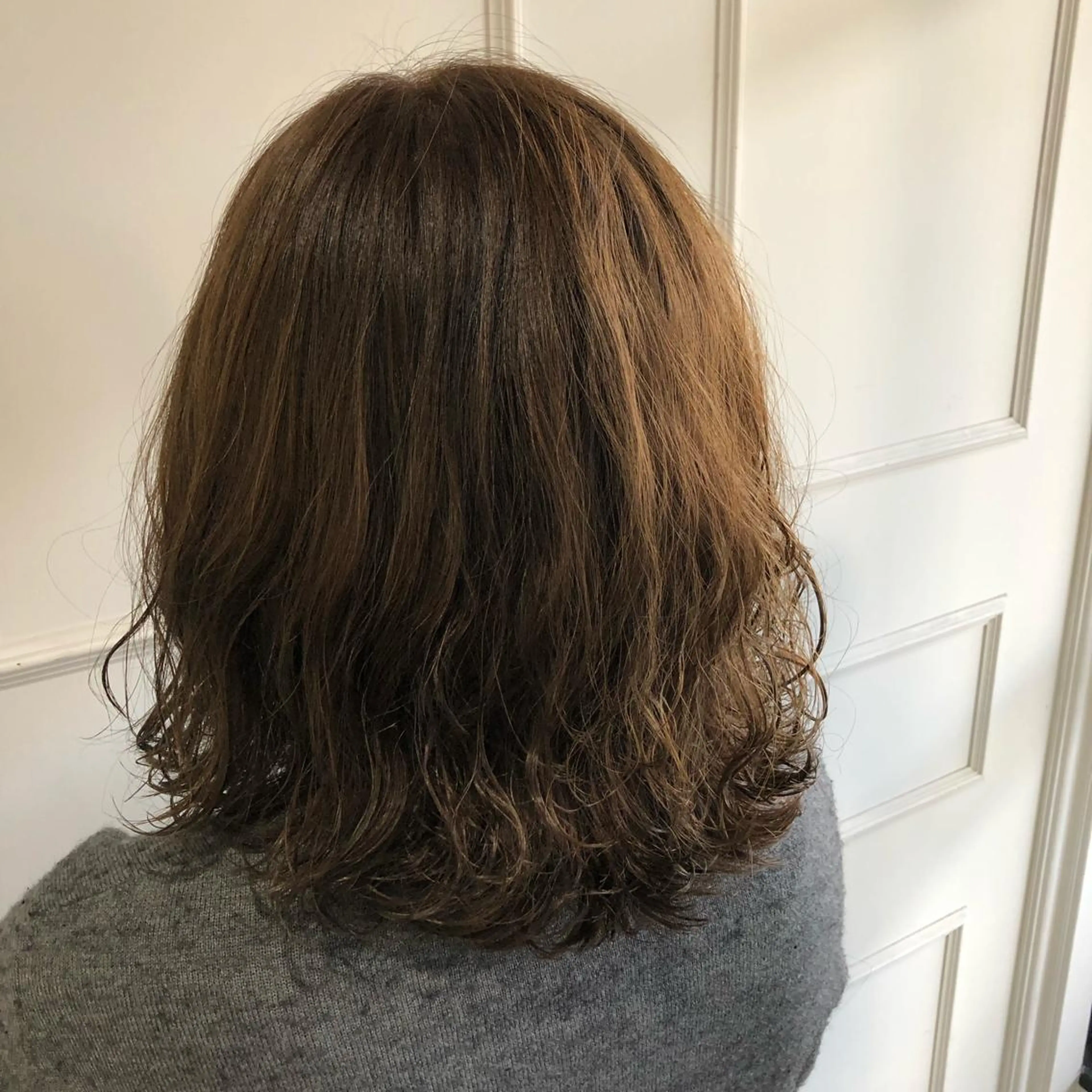 ミディアム パーマ 三宅 涼馬のヘアスタイル