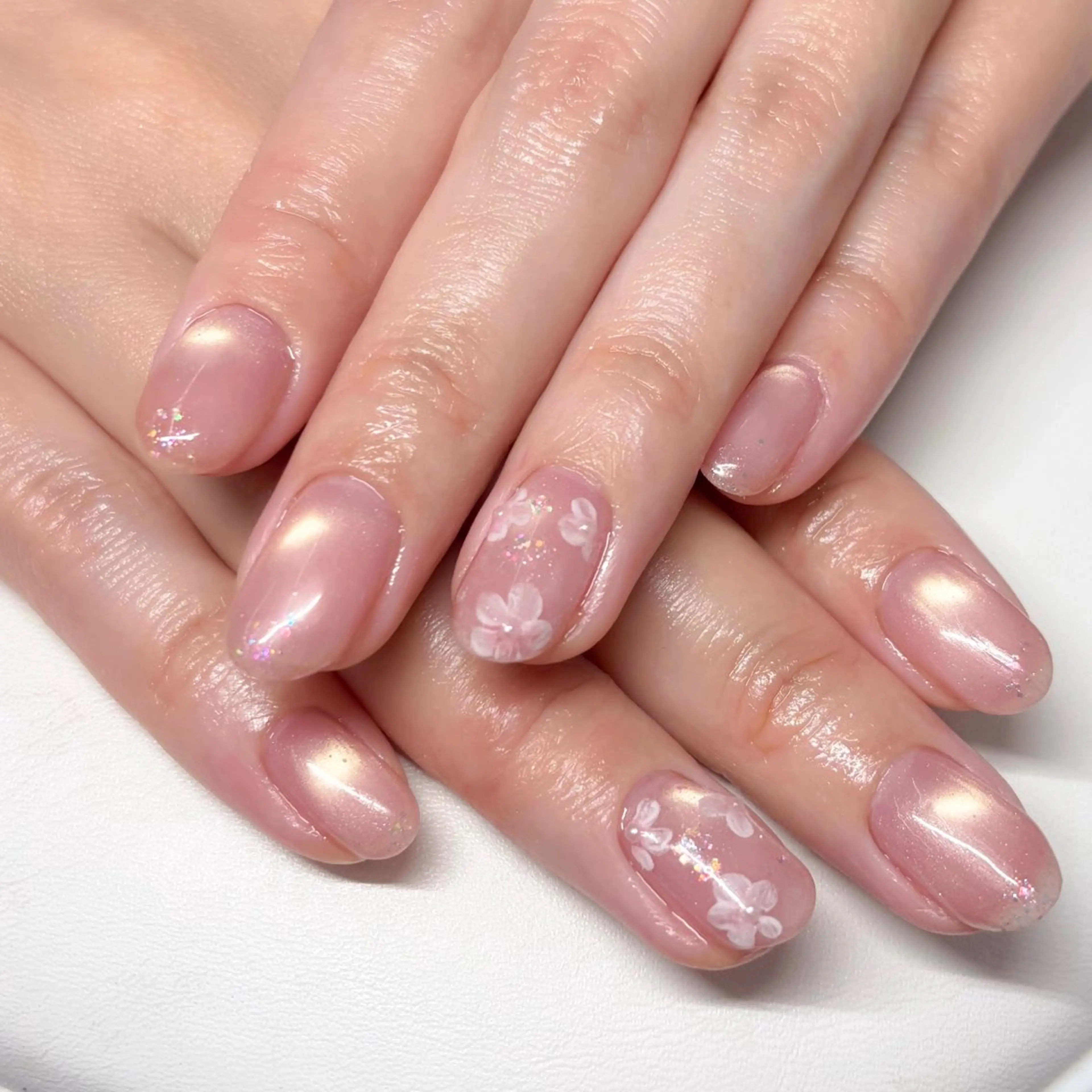 ネイル 桜ネイル マグネットネイル オフィスネイル ピンク 春ネイル ハンドネイル nailmum jijiのネイルデザイン