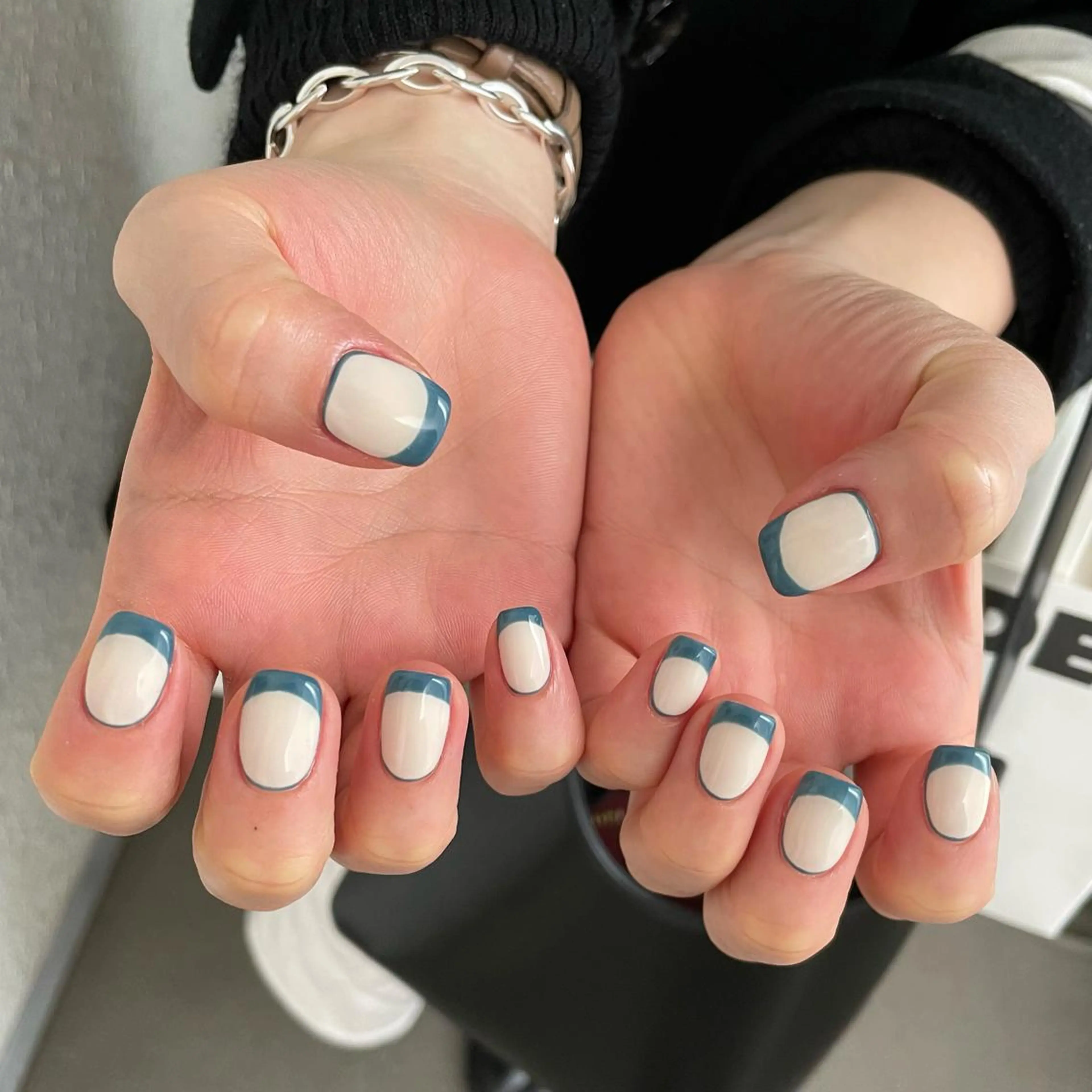 ネイル フレンチネイル ハンドネイル Nailsalon BLOOM🌷 山崎のネイルデザイン