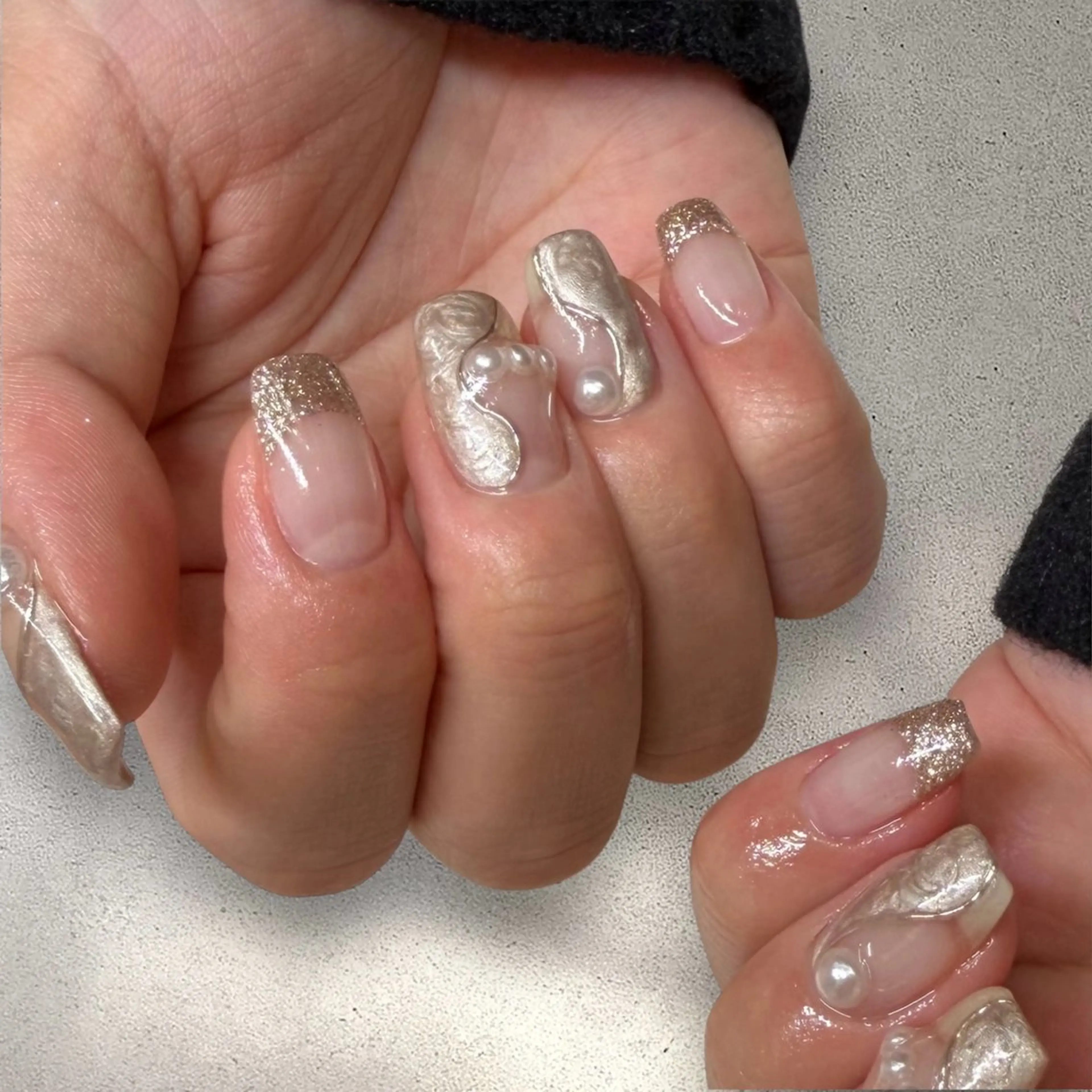 ネイル アートネイル 長さ出し ハンドネイル A85G ayakoのネイルデザイン