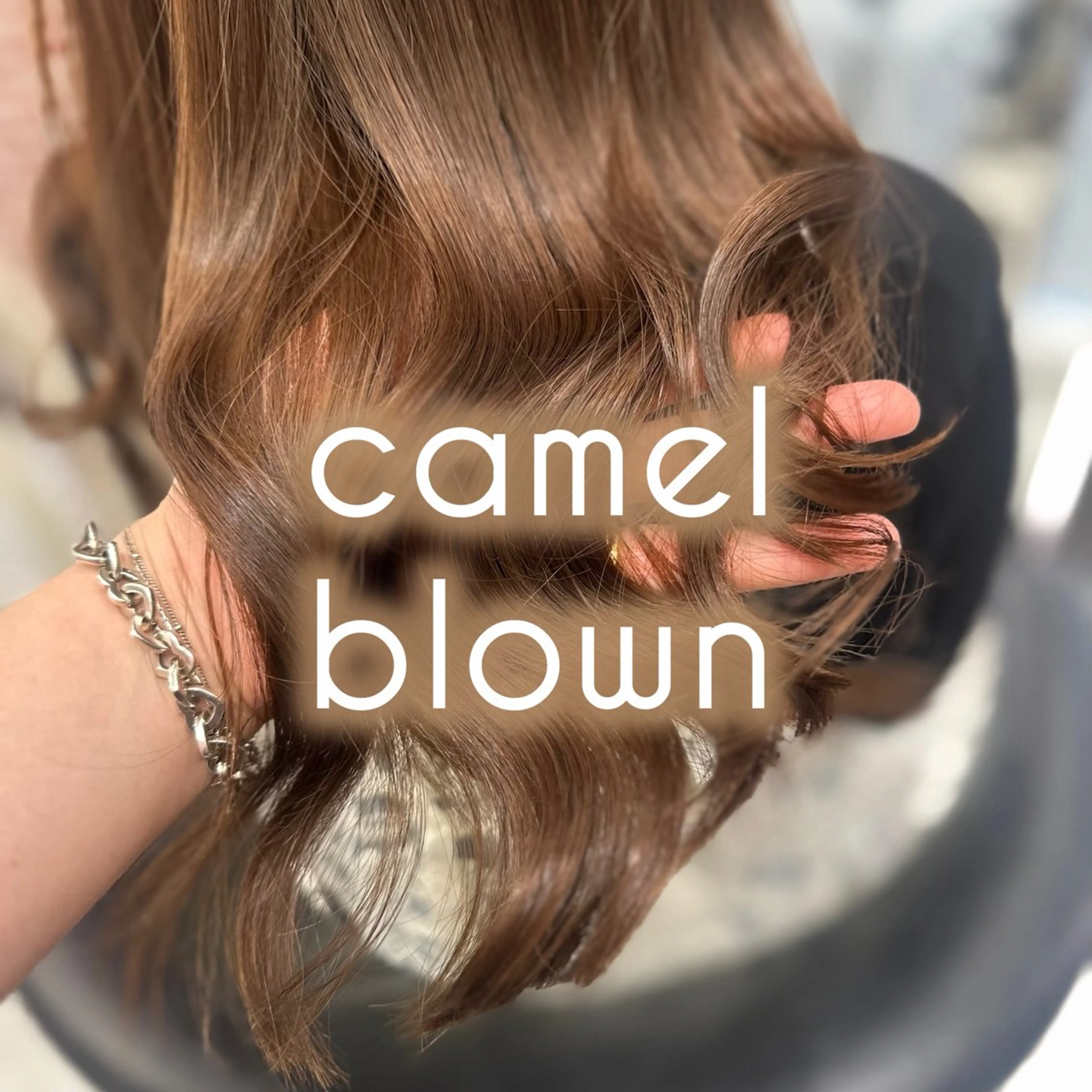 ショート カラー ブリーチ 透明感カラー ブリーチなしカラー カット ヘアカラー トリートメント 韓国カラーお任せ❤️ アサコサユリ🎀の眉毛・アイブロウイメージ