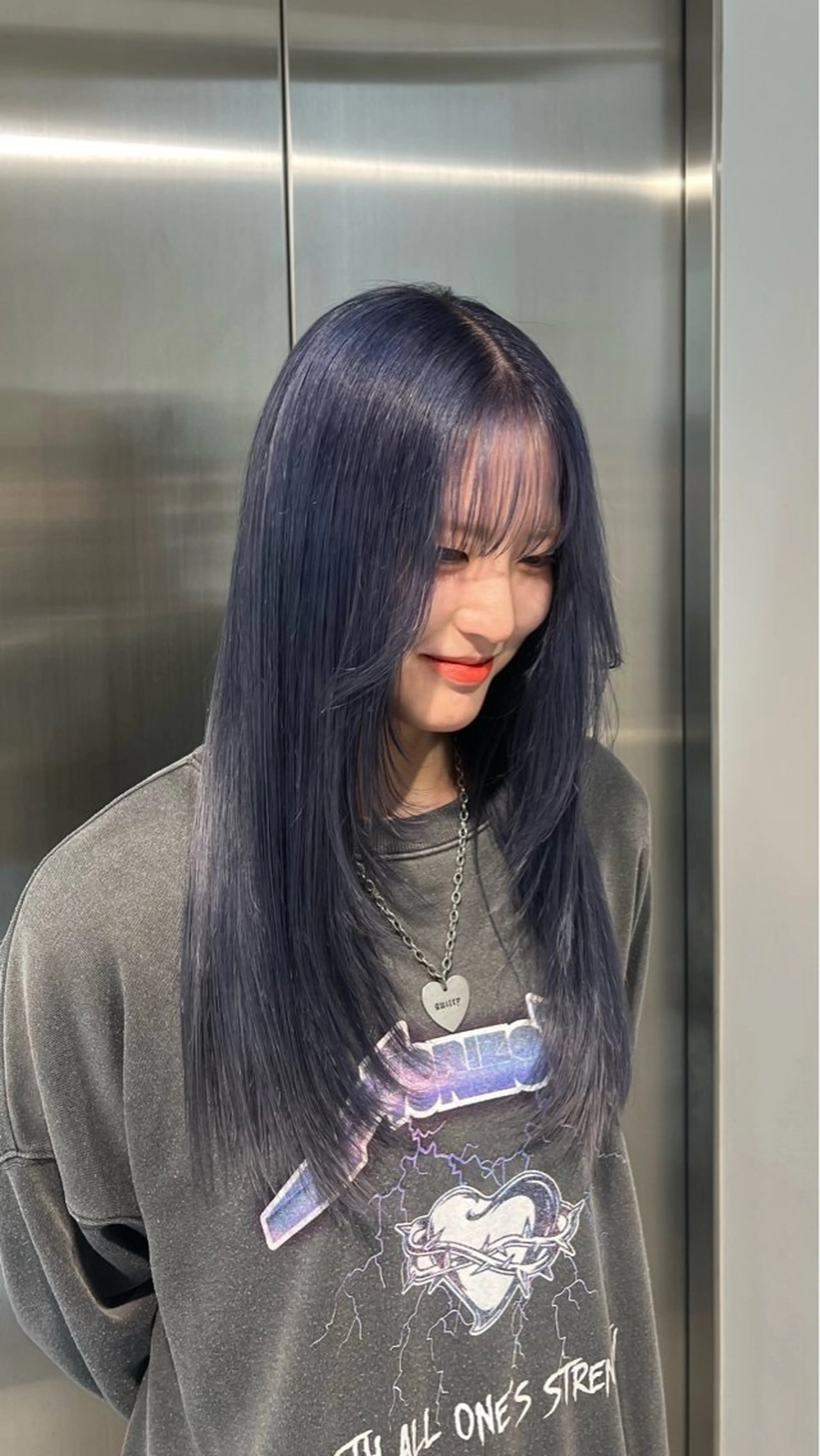 ロング カラー カット ヘアカラー トリートメント 赤みゼロ/透明感 カラー🌿KANTAのヘアスタイル