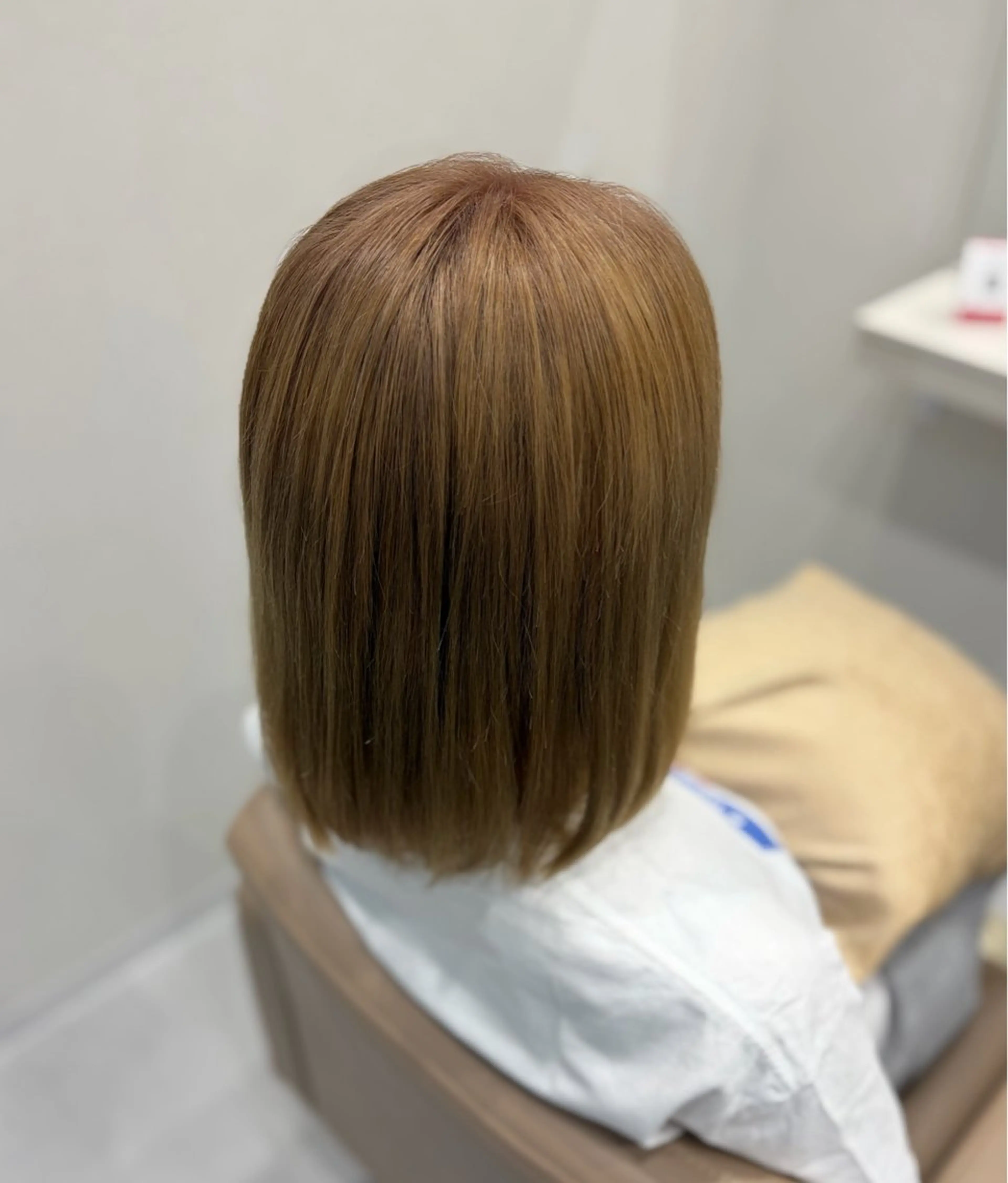 ミディアム カラー 嶋田 奈央🐈のヘアスタイル