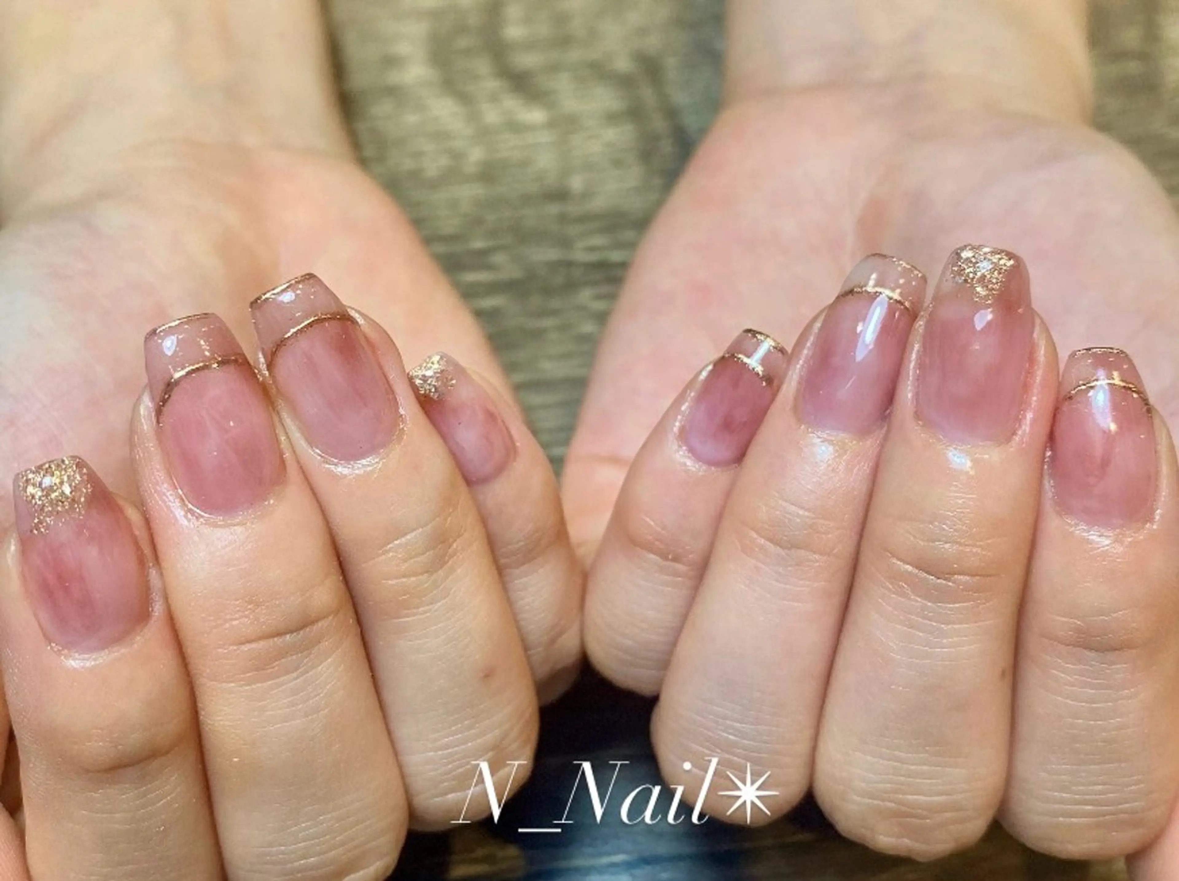 ミディアム ハンドネイル Mikami Nanaのネイルデザイン