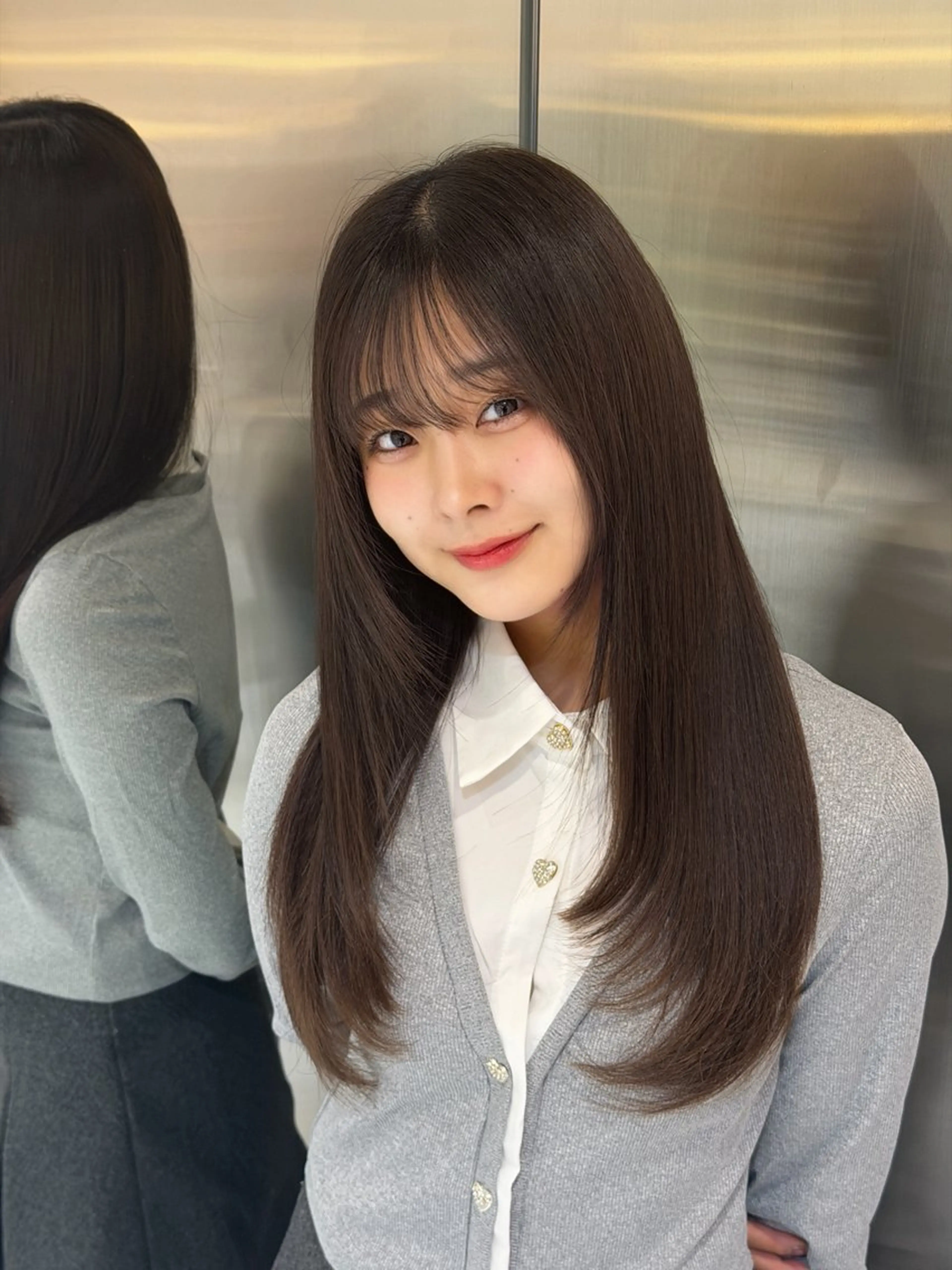 ロング 卒業式のヘアスタイル 学生 髪質改善 絶対垢抜けレイヤー/ 透明感カラーリョウヤのヘアスタイル