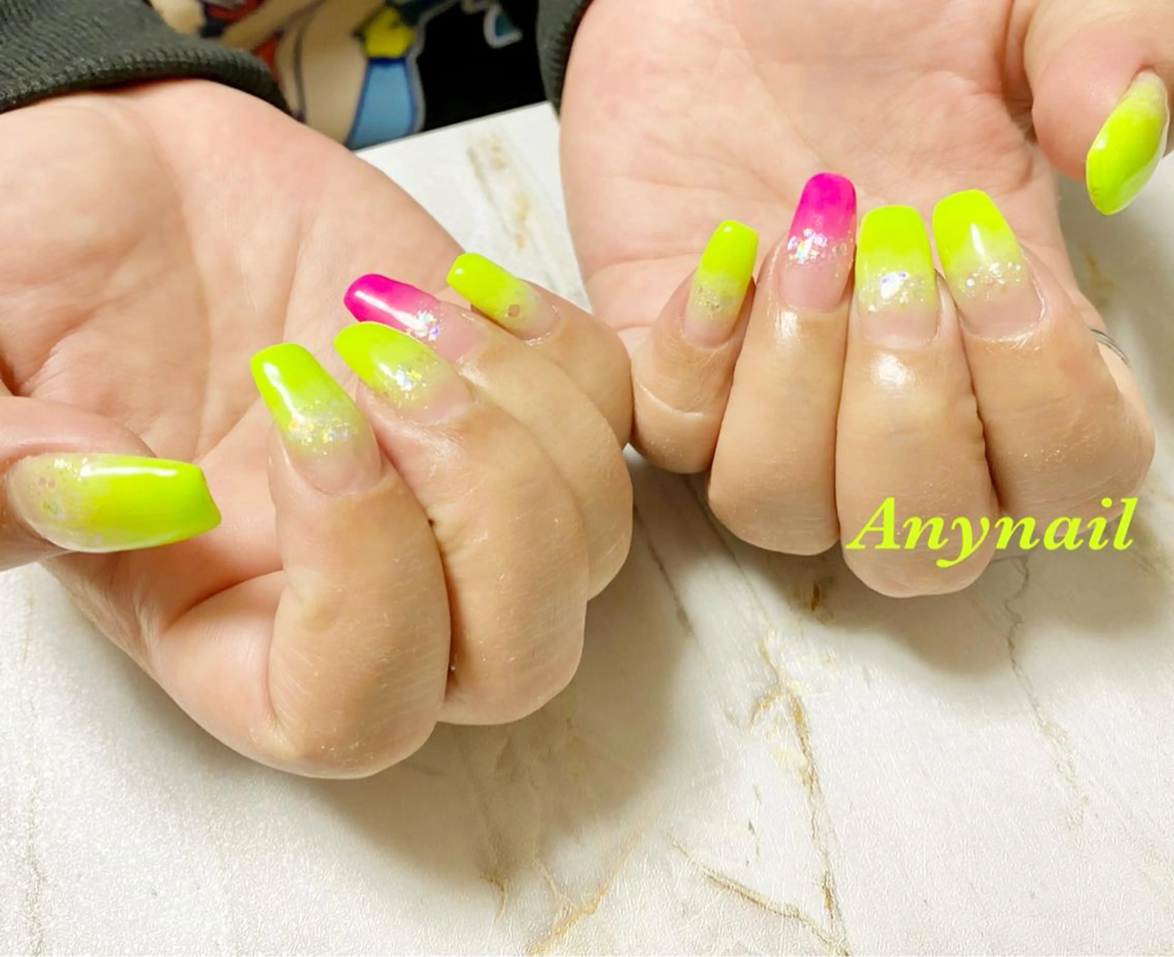 ネイル ブルー グラデーション ハンドネイル 岩澤 恵子のネイルデザイン