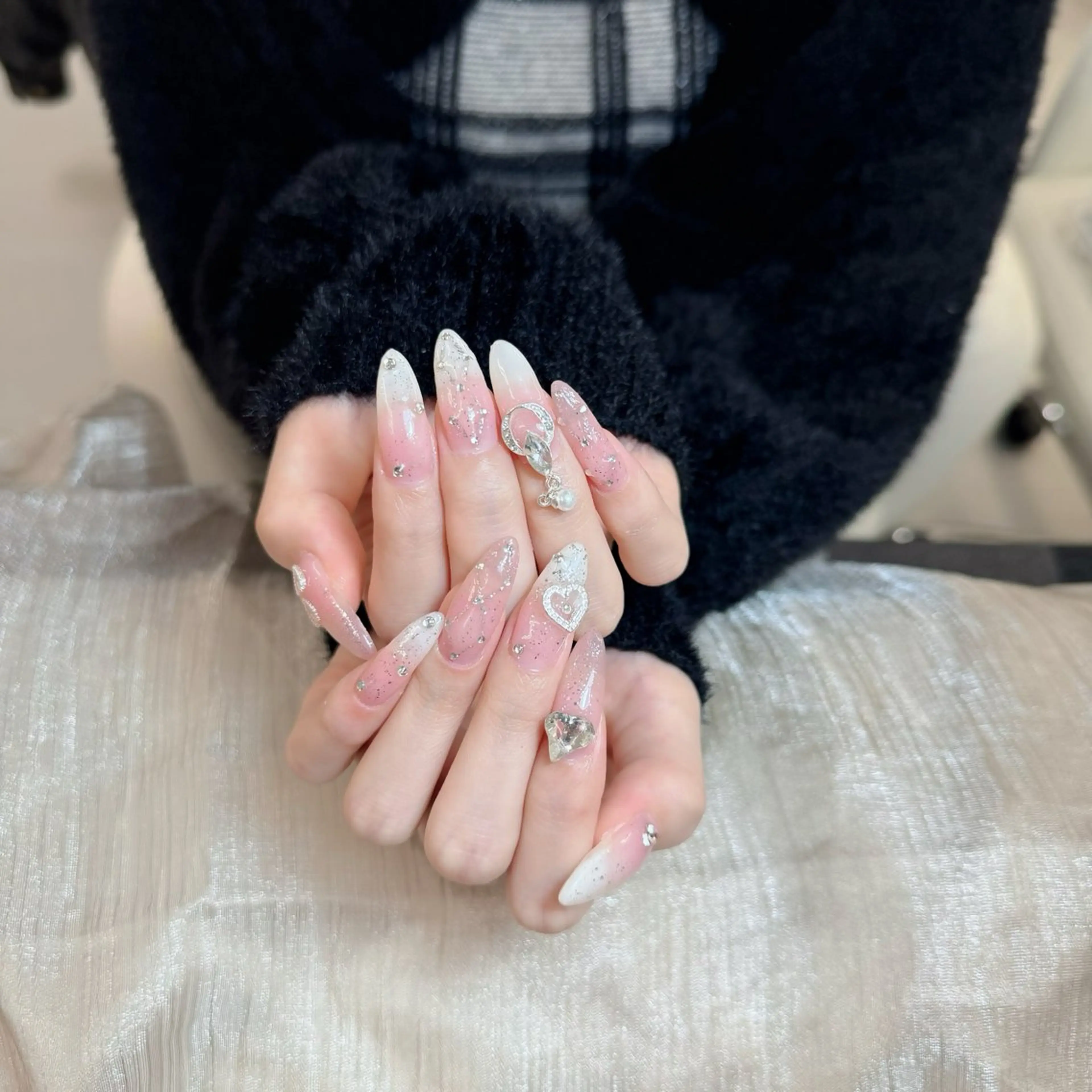 ネイル アートネイル フレンチネイル ジェルネイル 韓国ネイル マグネットネイル ハンドネイル Lenie Shinokuboのネイルデザイン