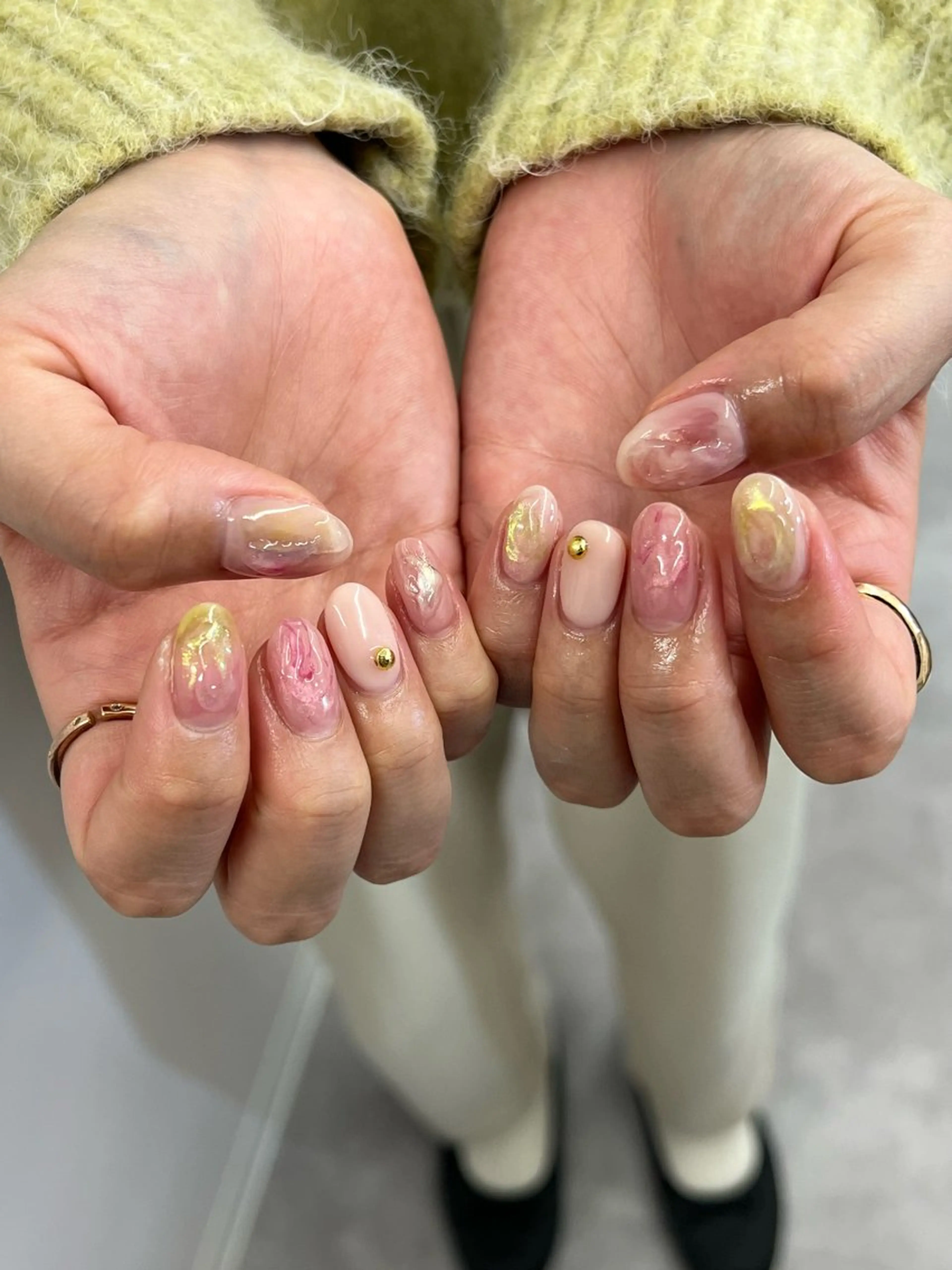 ネイル ジェルネイル マグネットネイル ニュアンスネイル ワンカラーネイル パラジェル ハンドネイル ハンドケア Bana_ Nailのネイルデザイン