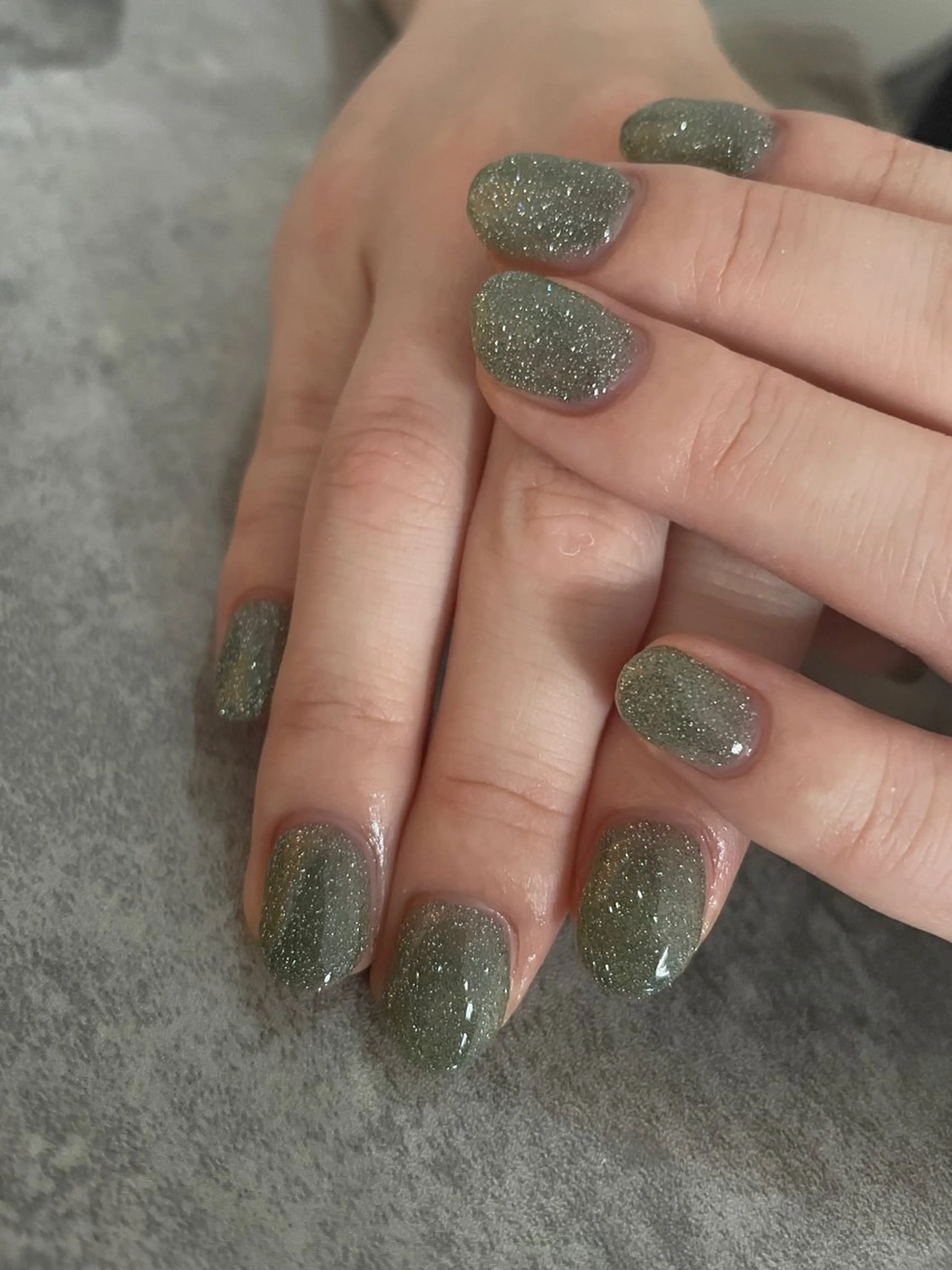 ネイル 黒須莉奈 IRYのネイルデザイン