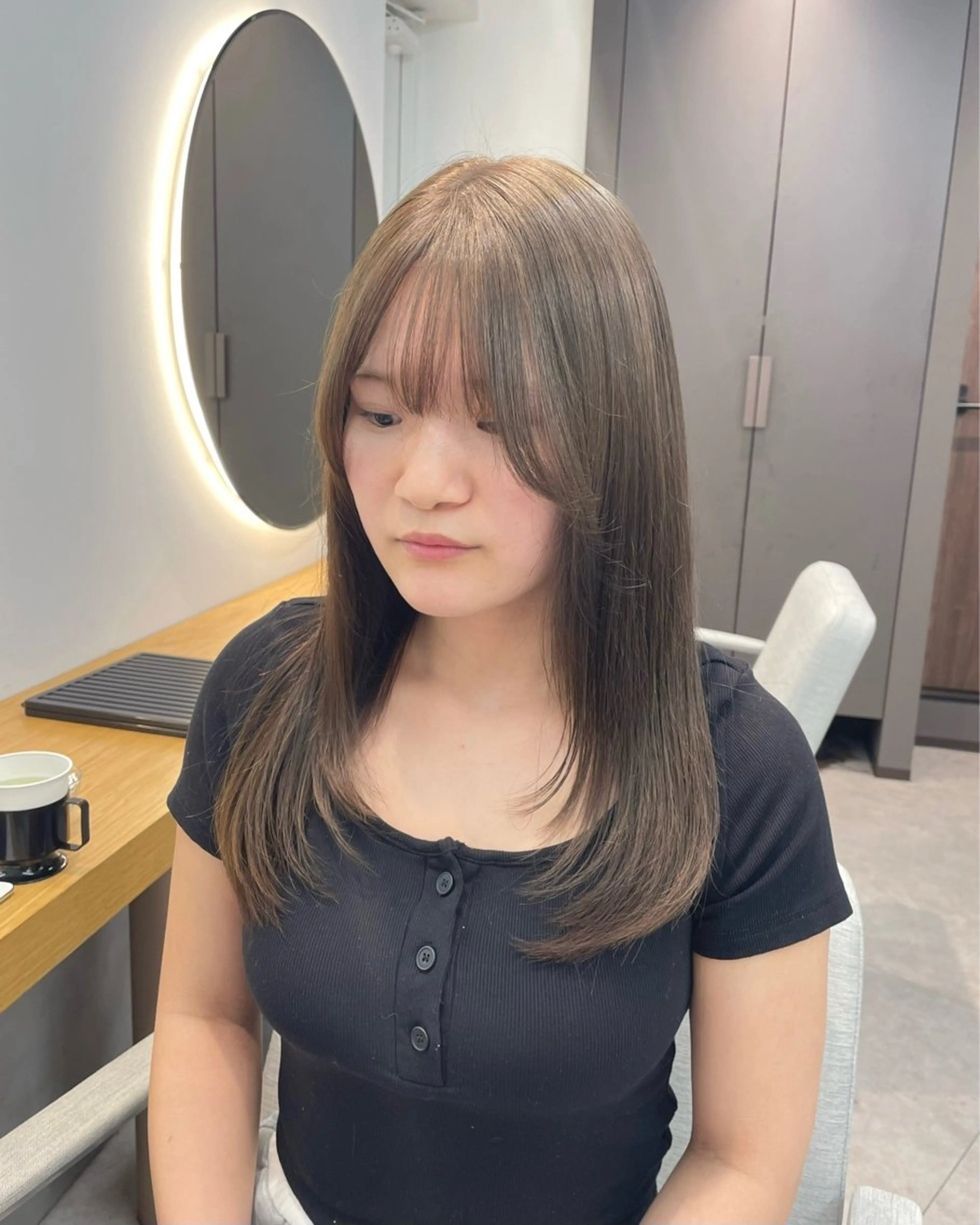 ロング カラー ブリーチ ダブルカラー グレージュ ブリーチなしカラー オリーブグレージュ 澤 佑華 🎀 透明感カラーのヘアスタイル