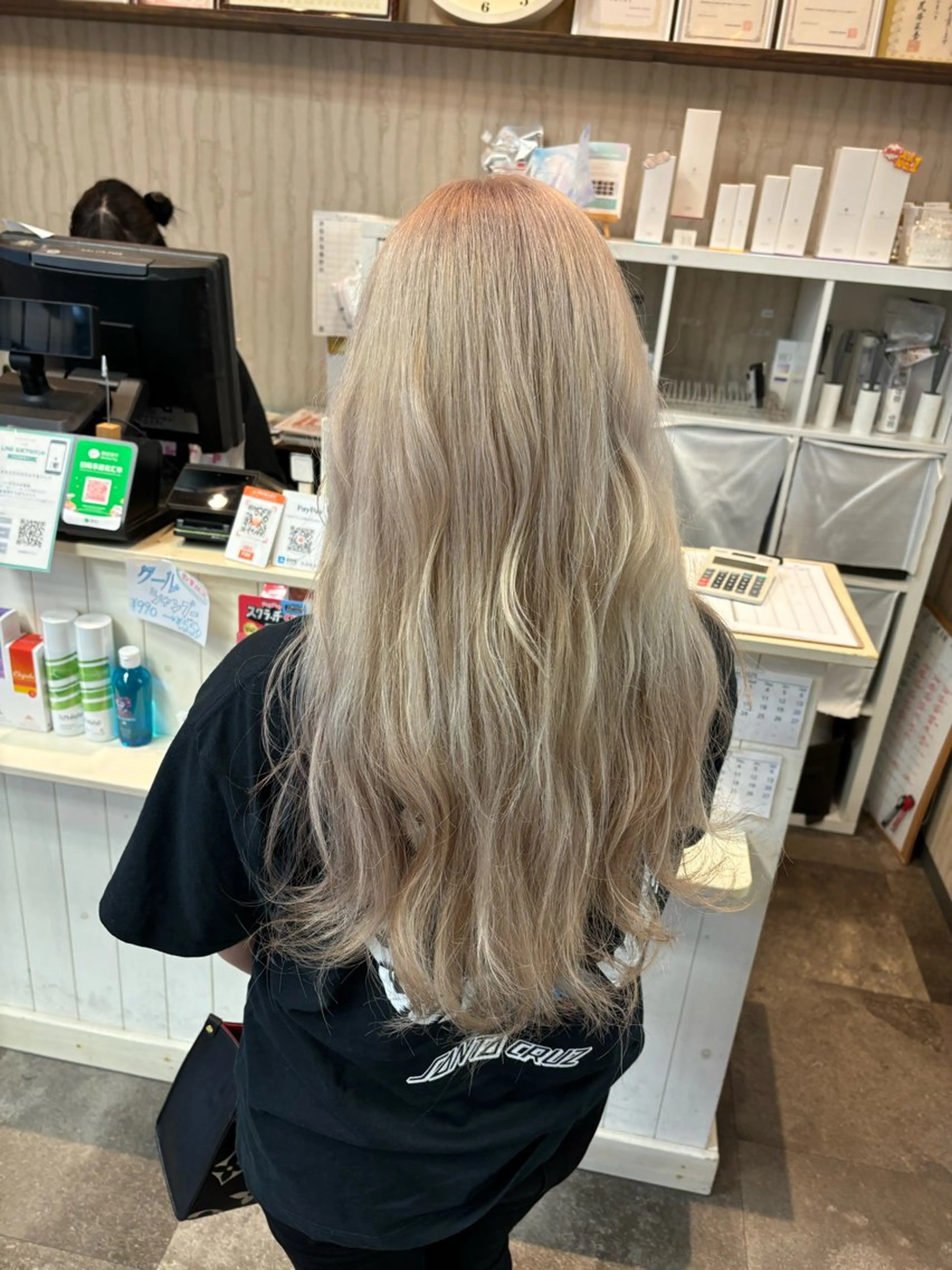 ロング カラー ブロンド カット ヘアカラー 田中 沙也香のヘアスタイル