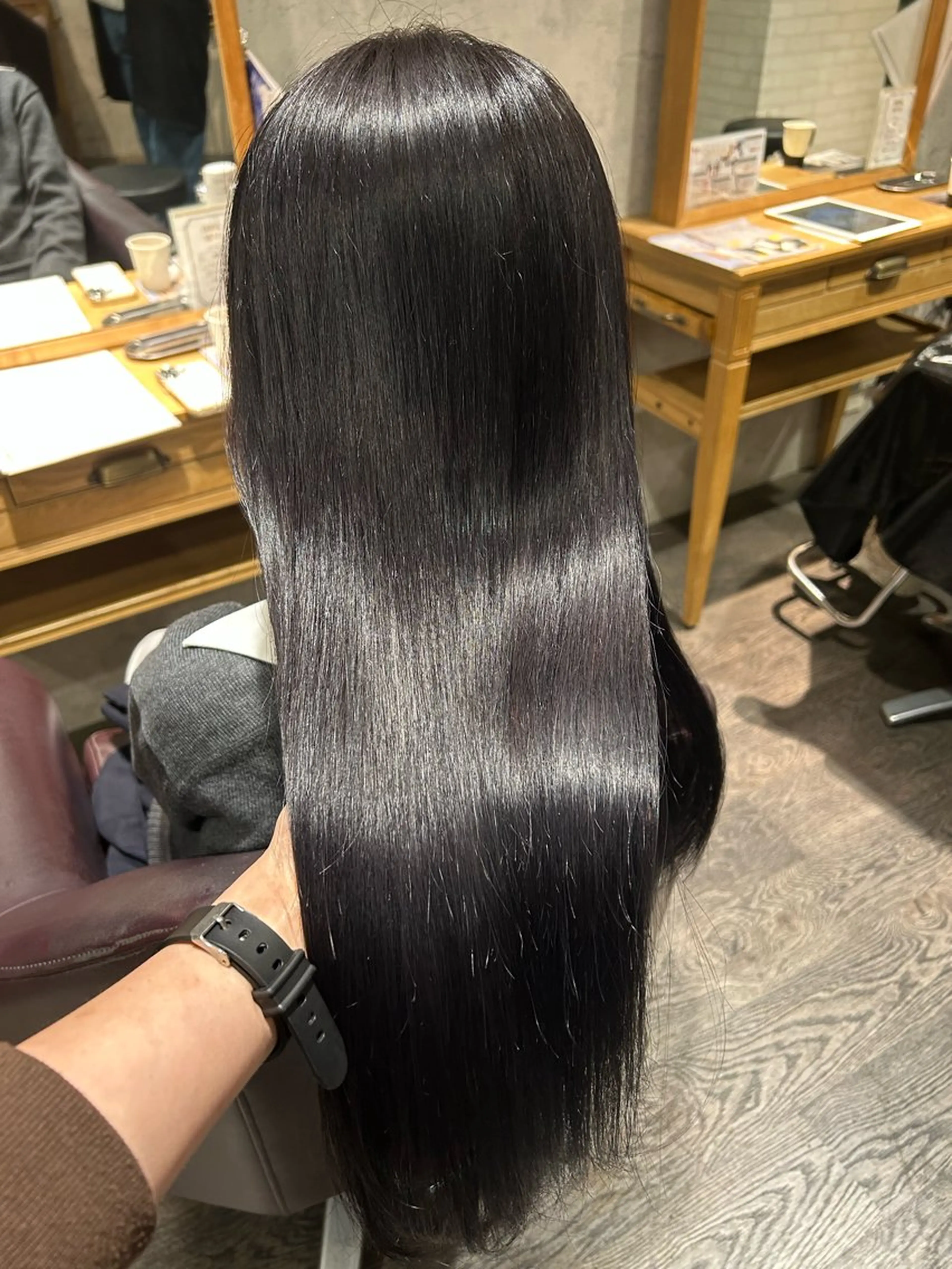 セミロング カラー ブリーチ ディープラベンダー ラベンダーカラー ヘアカラー トリートメント パーソナルカラー 診断🍀マリンのヘアスタイル