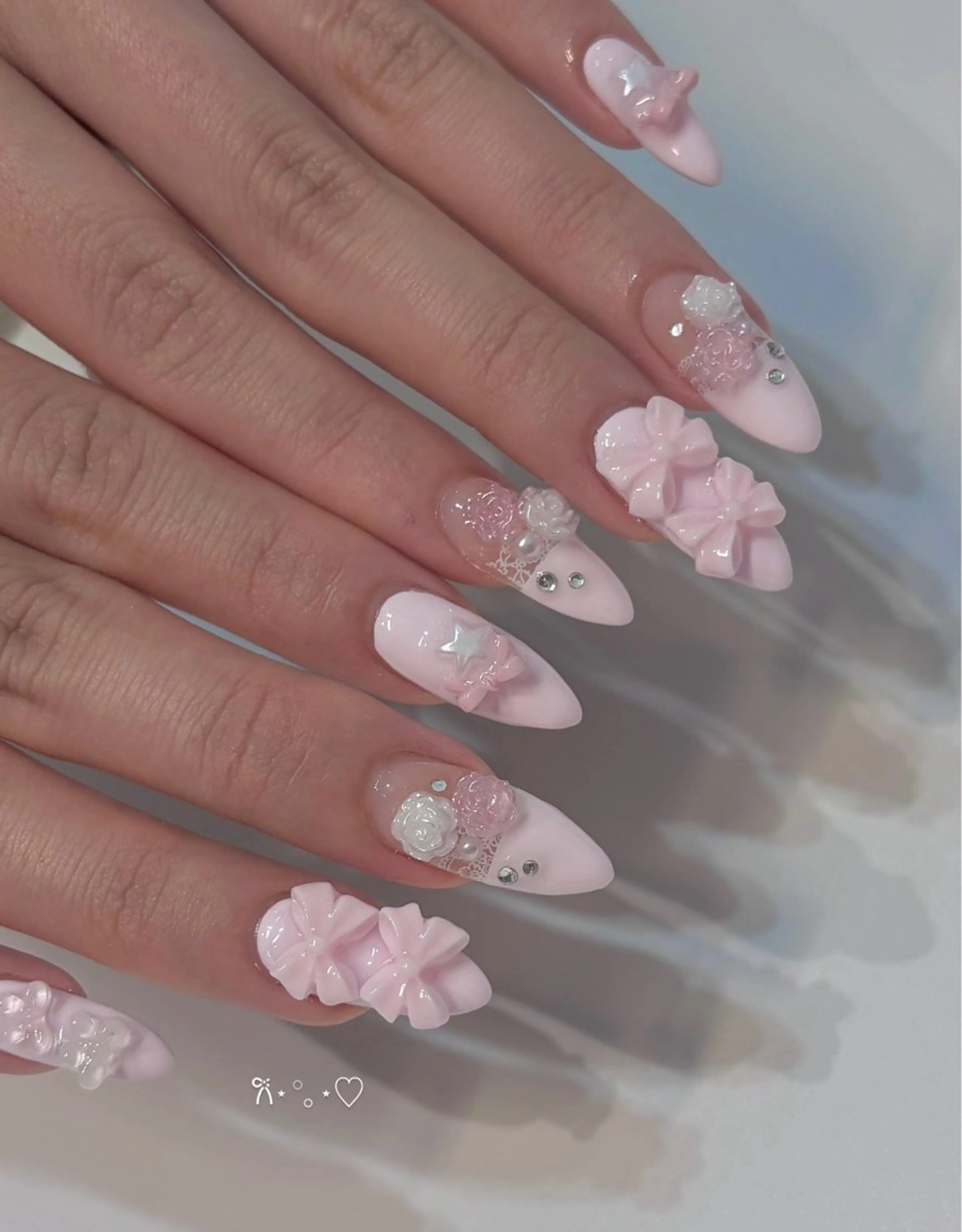 ネイル ハンドネイル BONNIE MIKIのネイルデザイン