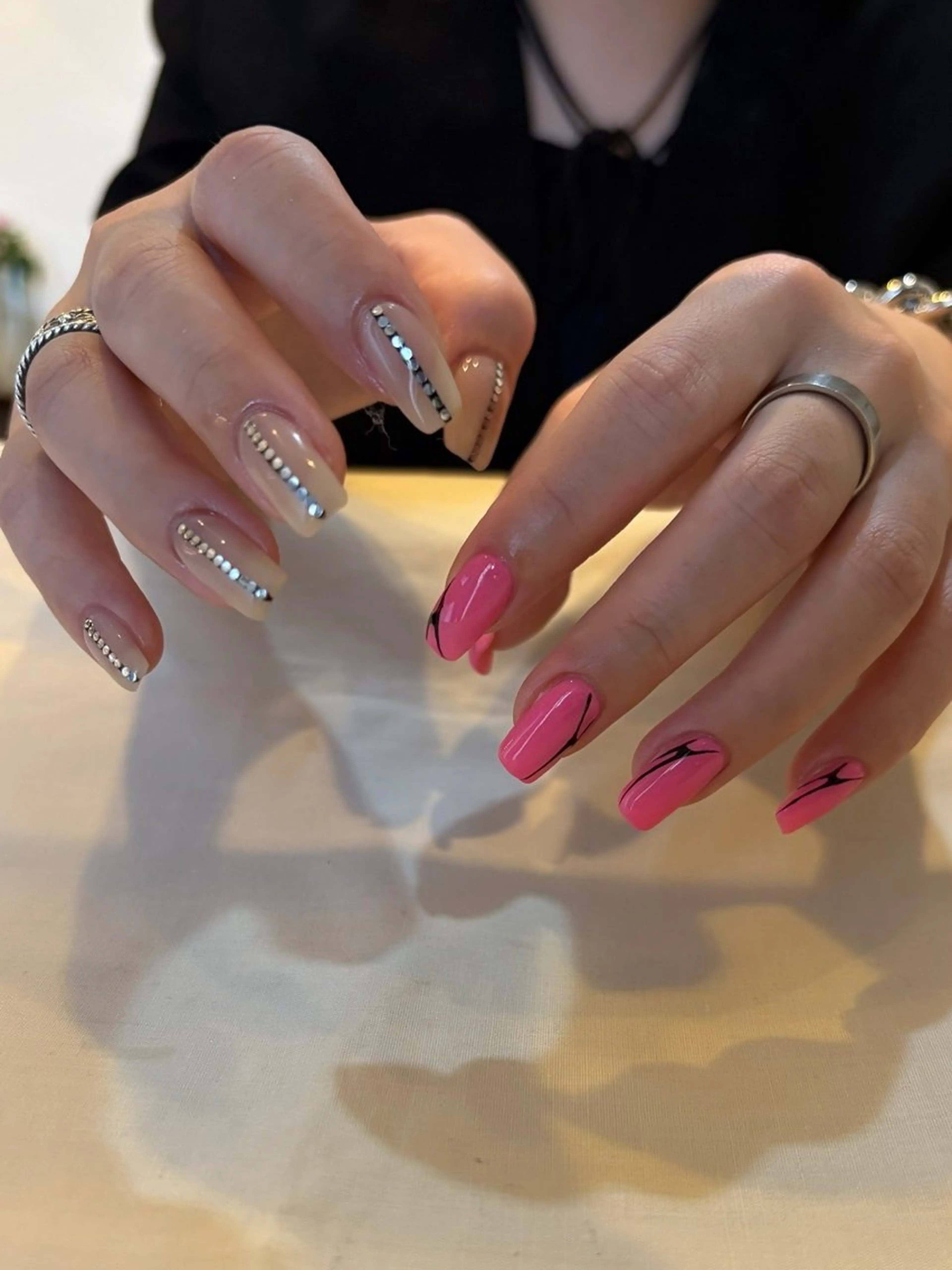 ネイル 持ち込み ハンドネイル Trico Antique所属・岩本 杏のネイルデザイン