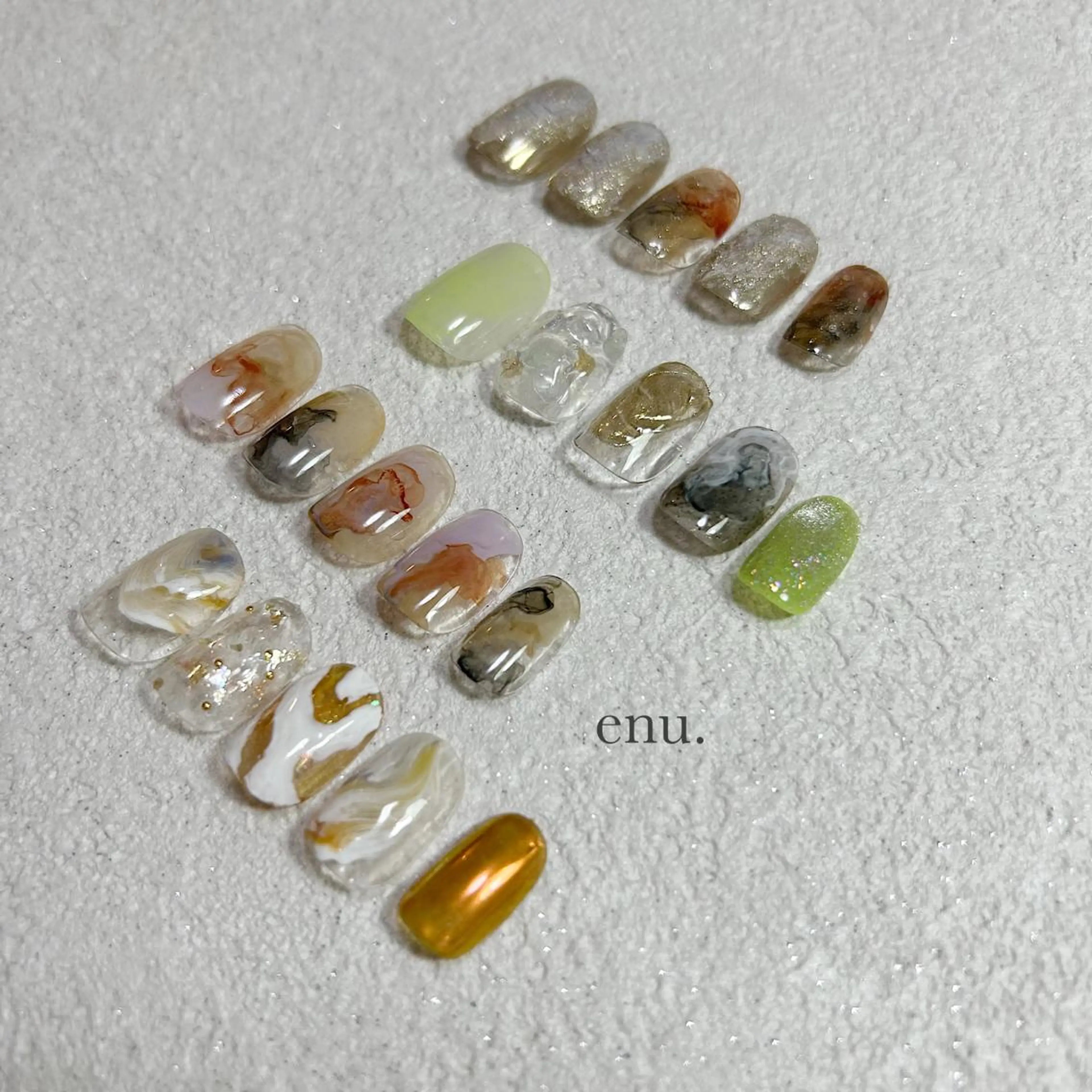 ネイル ハンドネイル enu. nanakoのネイルデザイン