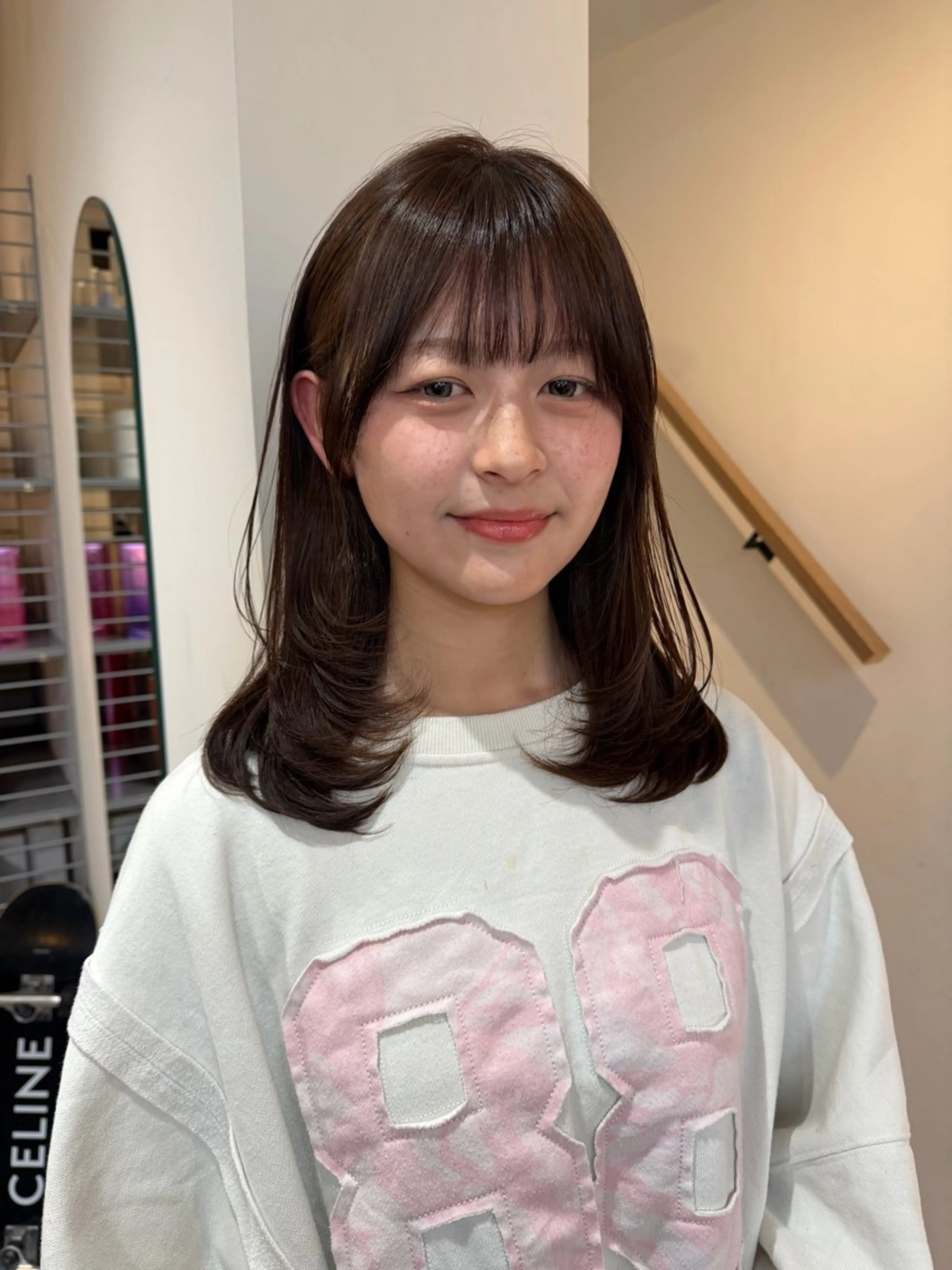 ロング レイヤーカット 橘　愛佳/暖色系 レイヤーカットのヘアスタイル