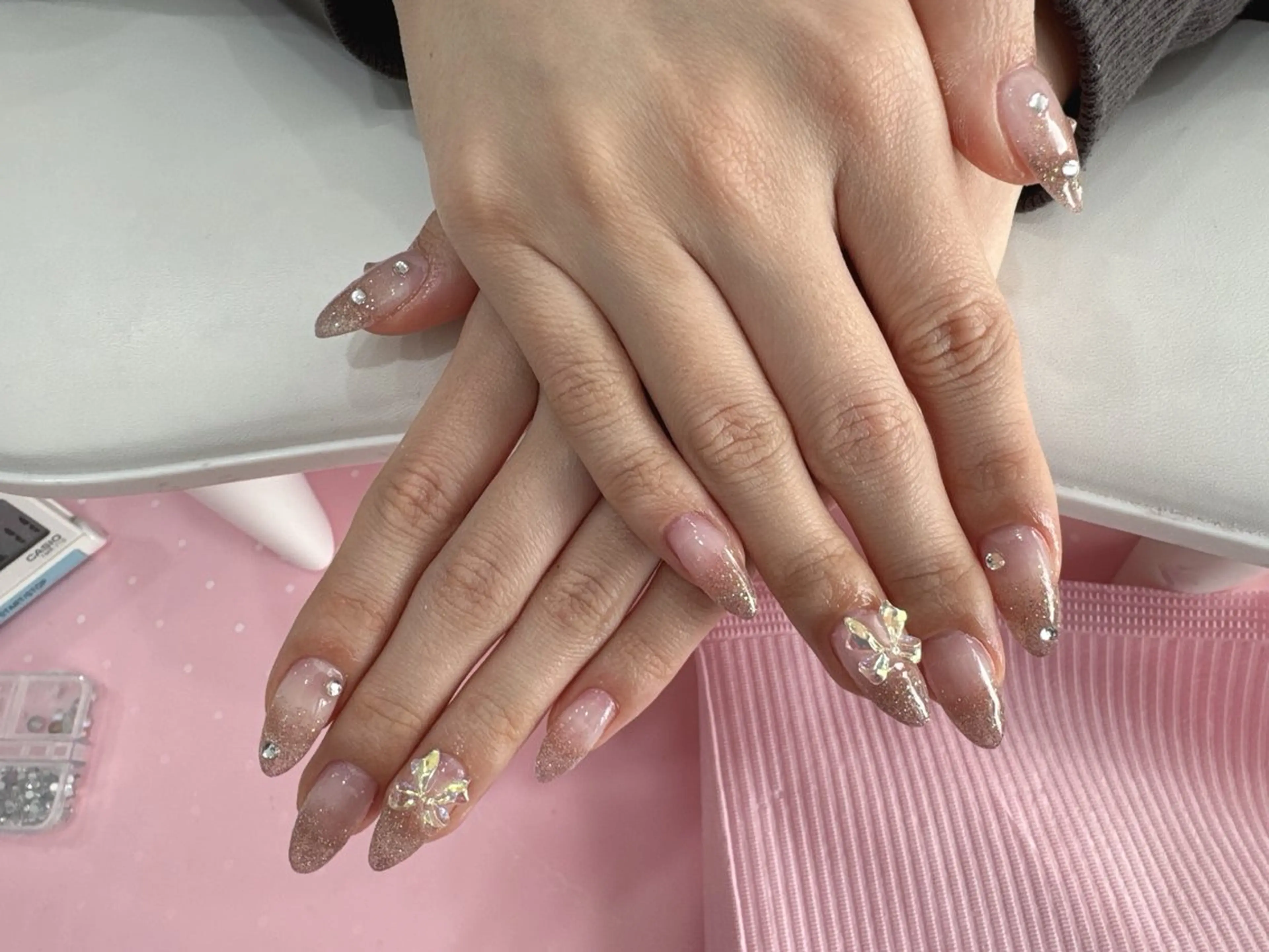 ネイル AB マツエクネイルサロン2号店所属・金子 希のネイルデザイン