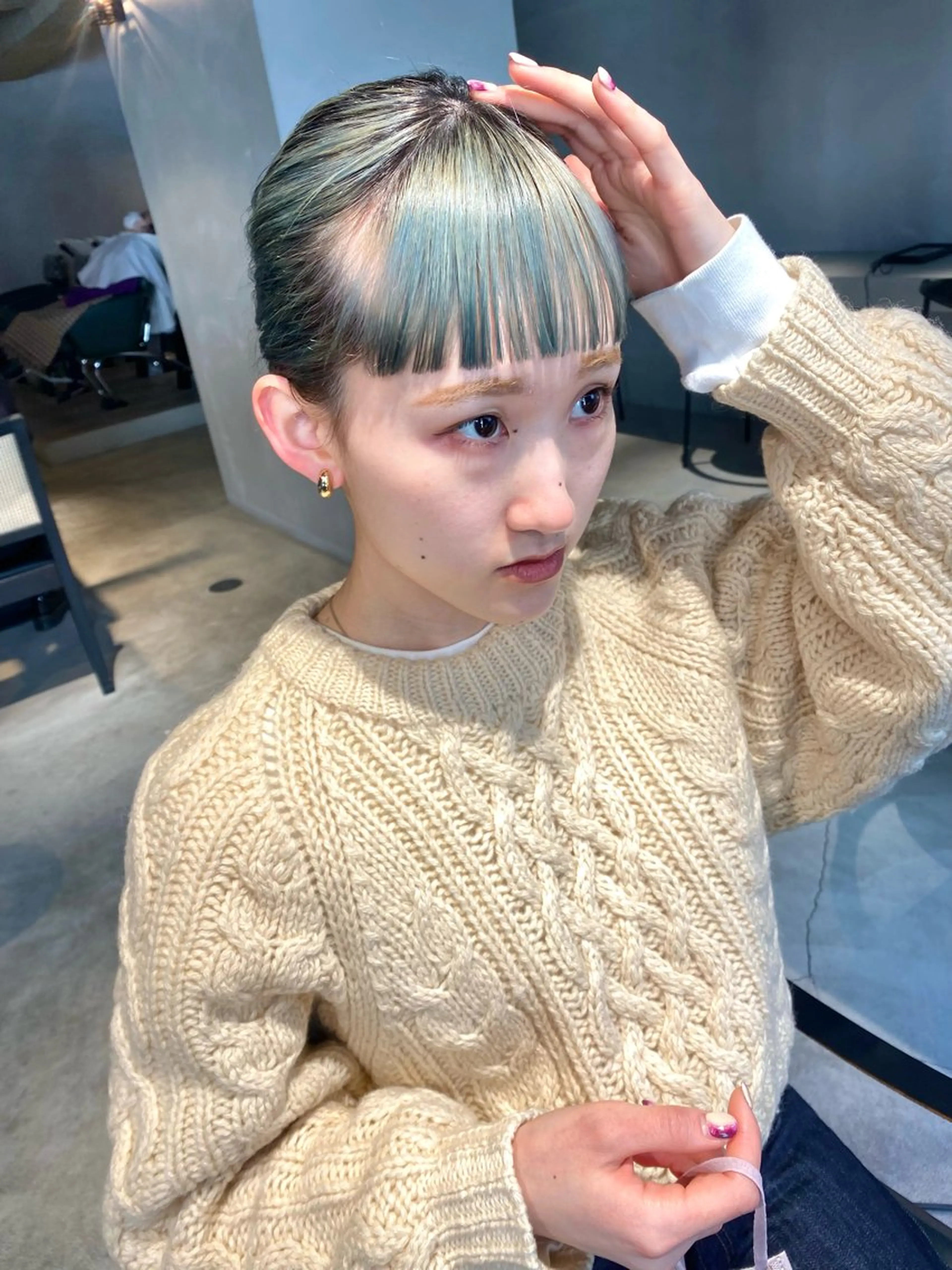 セミロング カラー カット ヘアカラー トリートメント rire所属・宮川 日菜子のヘアスタイル