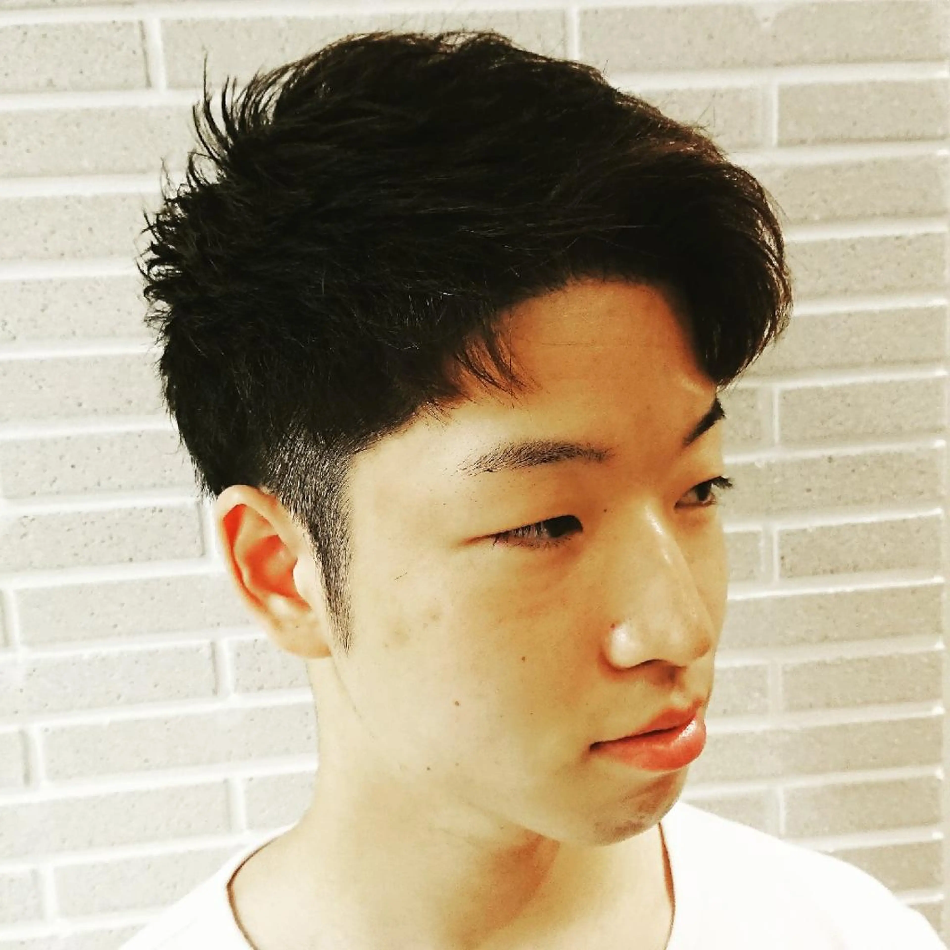 メンズ カラー パーマ ヘアアレンジ ブリーチ/ヘアケア/ 艶髪/イギチハルのヘアスタイル