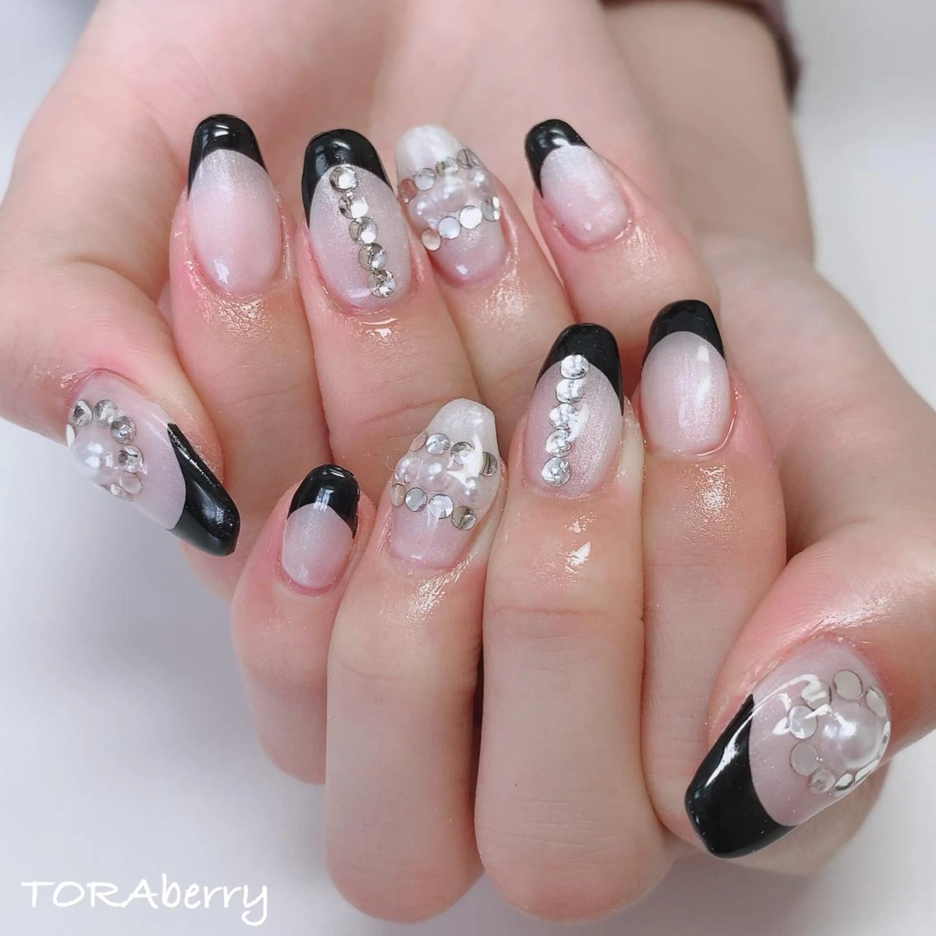 ネイル ハンドネイル ネイリスト なつみのネイルデザイン