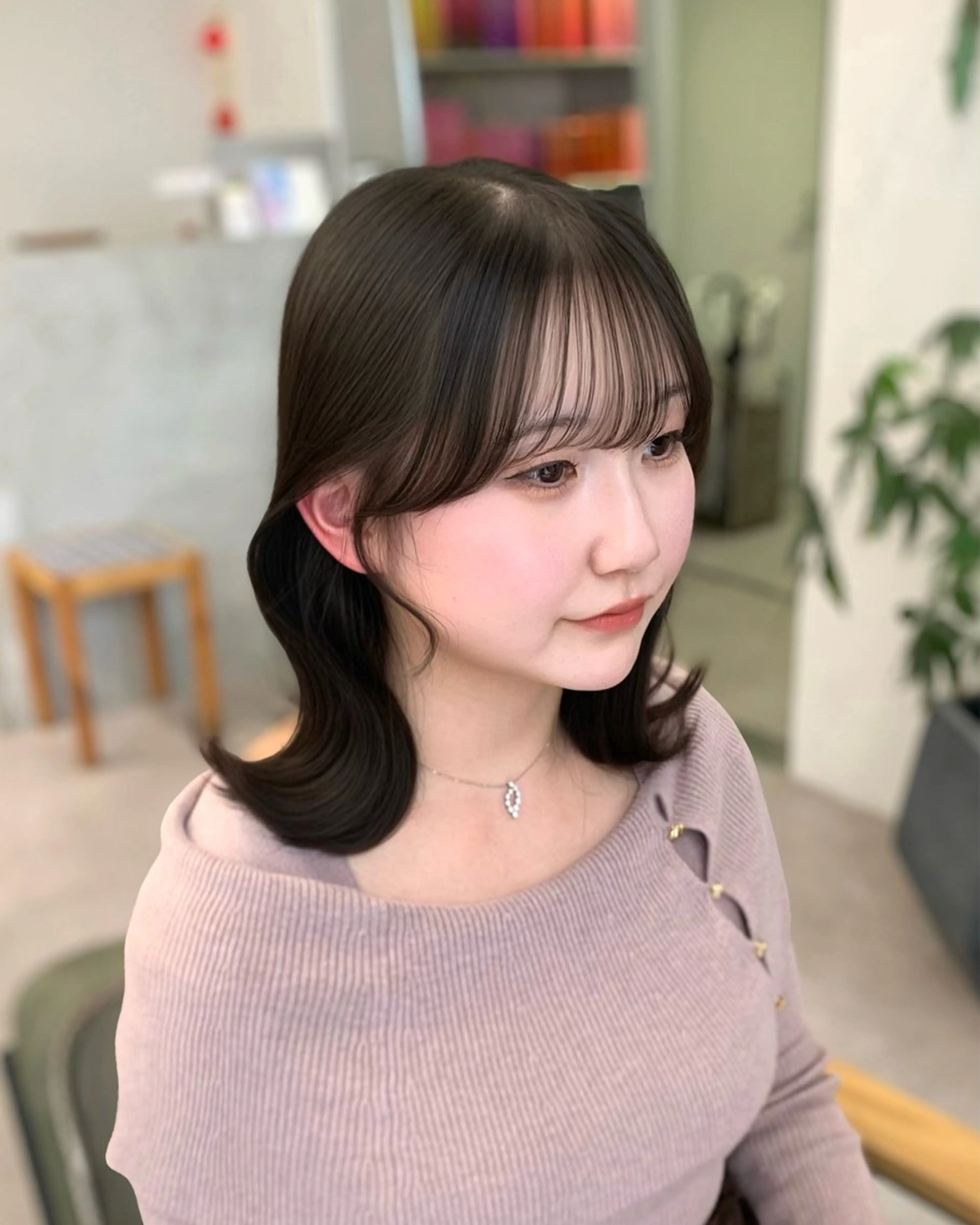 ミディアム カット ヘアカラー トリートメント 🎀韓国風顔周り× 透明感/梅田/アリサのヘアスタイル