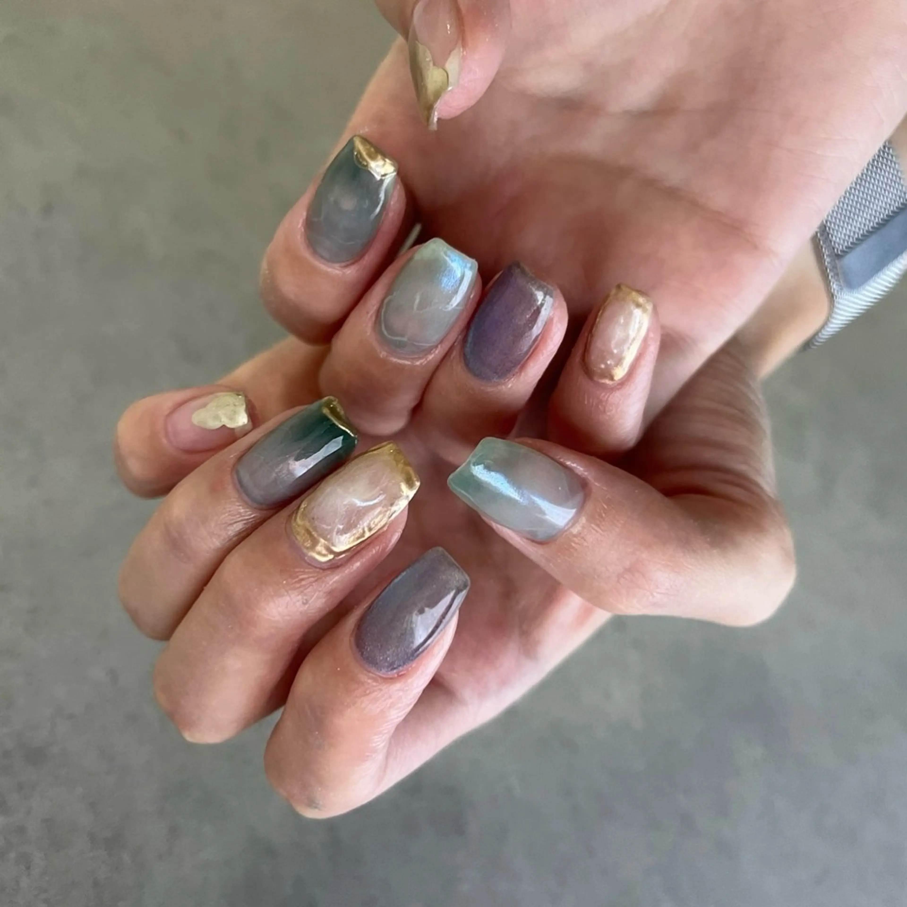 ネイル アートネイル オーロラネイル ハンドネイル ett _のネイルデザイン