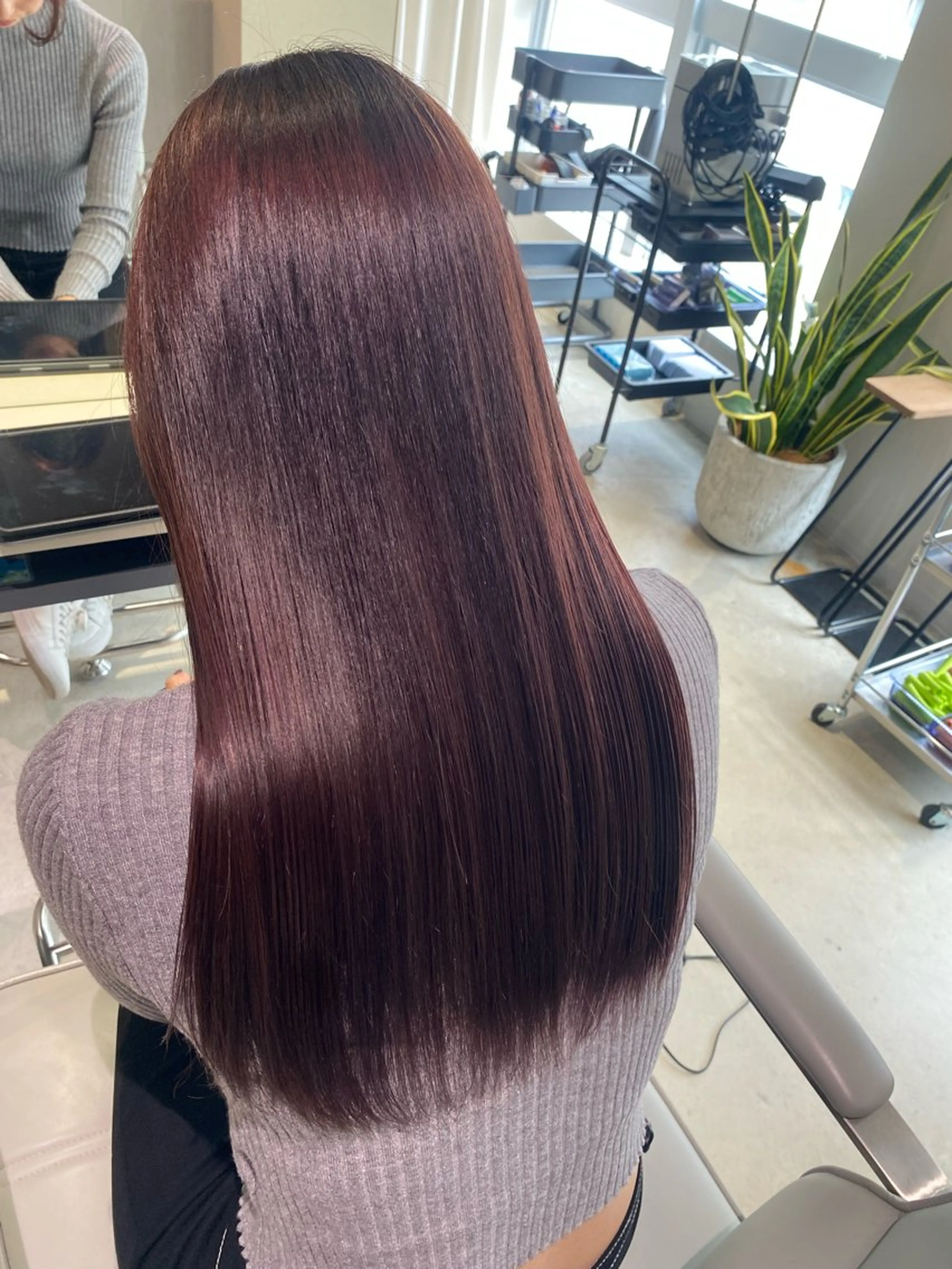 ロング カラー Yoki.【ﾖｷ】 OMI／透明感カラーのヘアスタイル