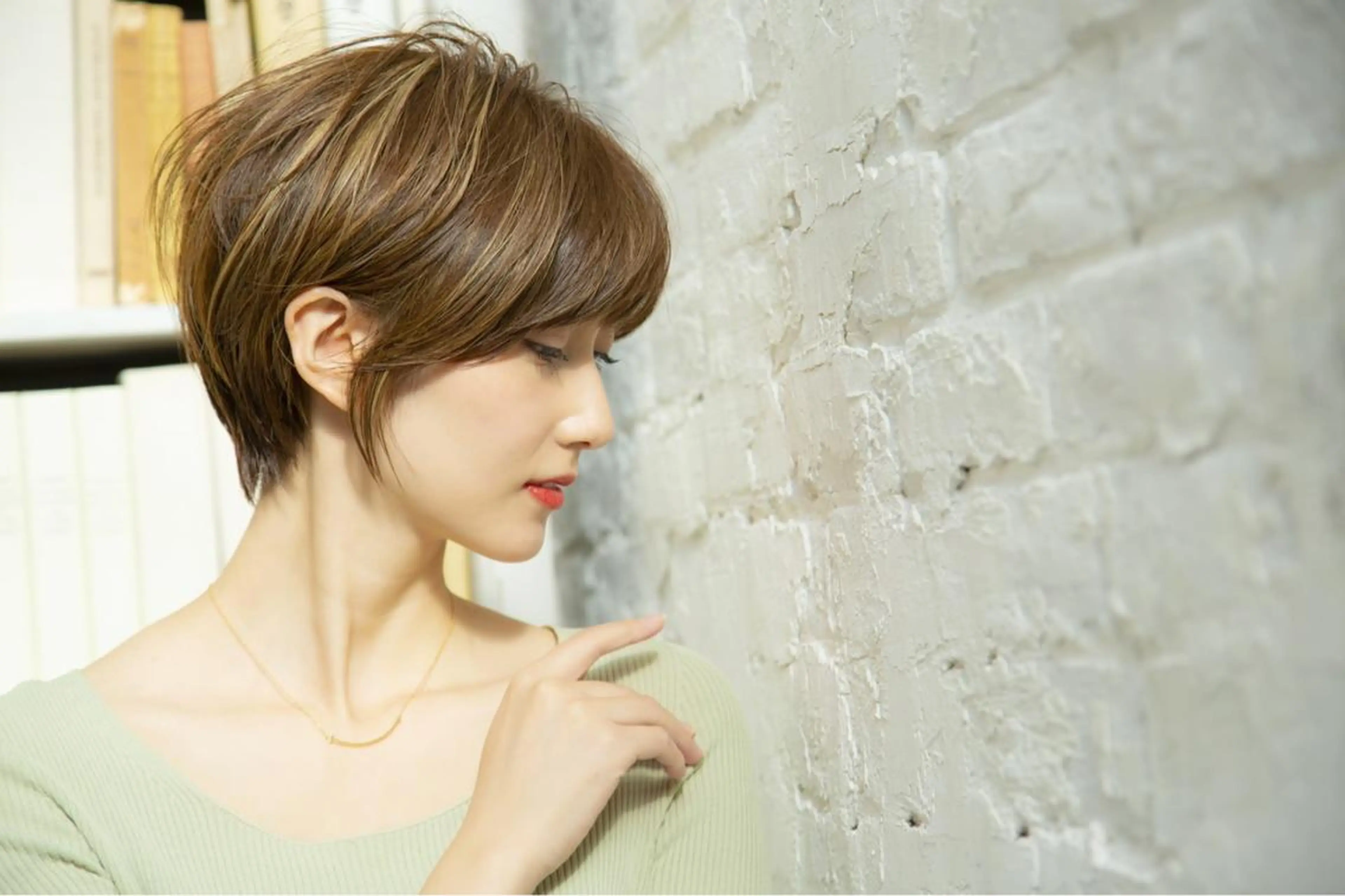 ショート カット ヘアカラー トリートメント 🌟モテ髪ショート 🌟店長 津賀涼のヘアスタイル