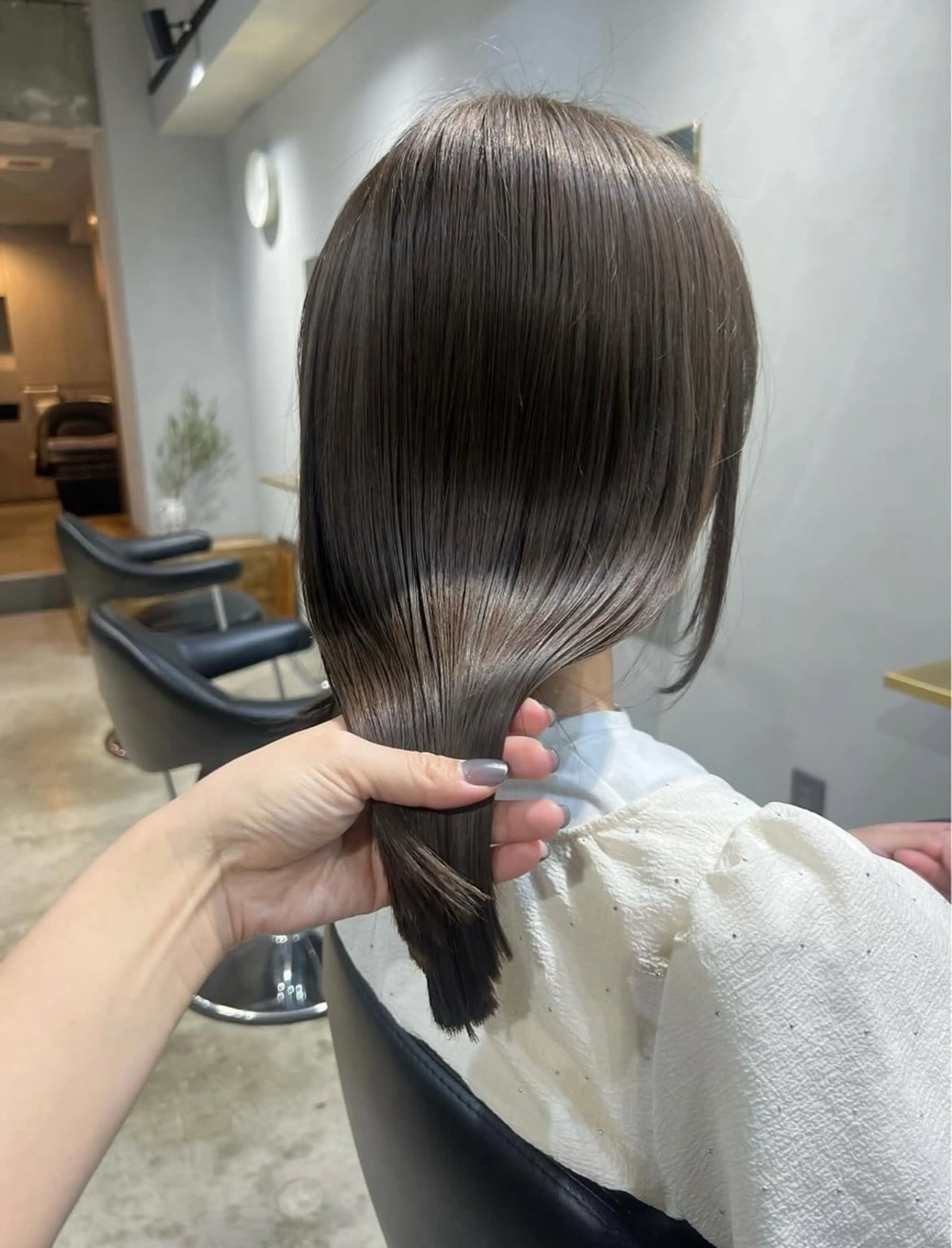 ミディアム カラー カット ヘアカラー トリートメント akane/ボブ /オリーブベージュのヘアスタイル