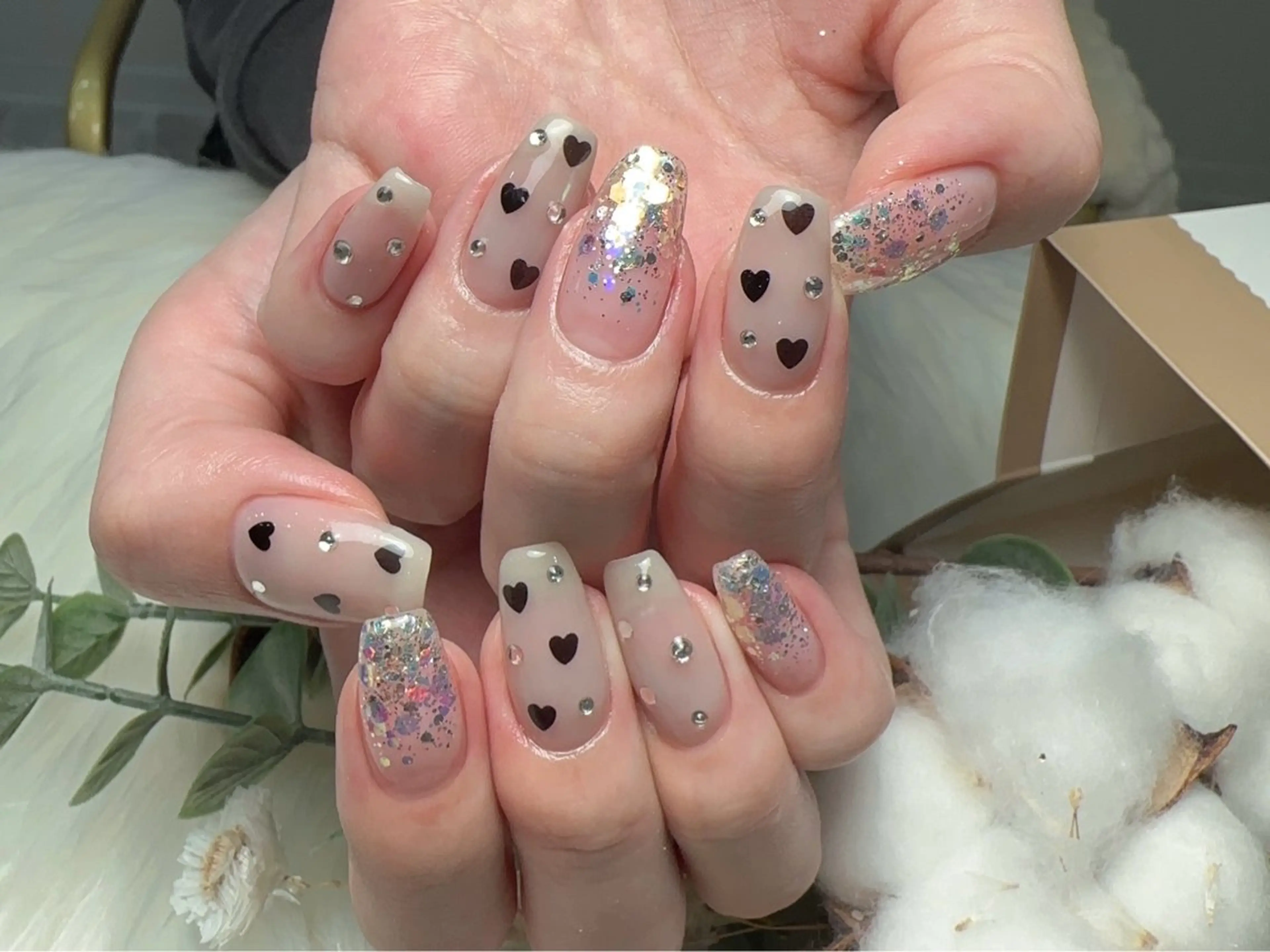 ネイル ハート バレンタイン 🫧M. nailsのネイルデザイン