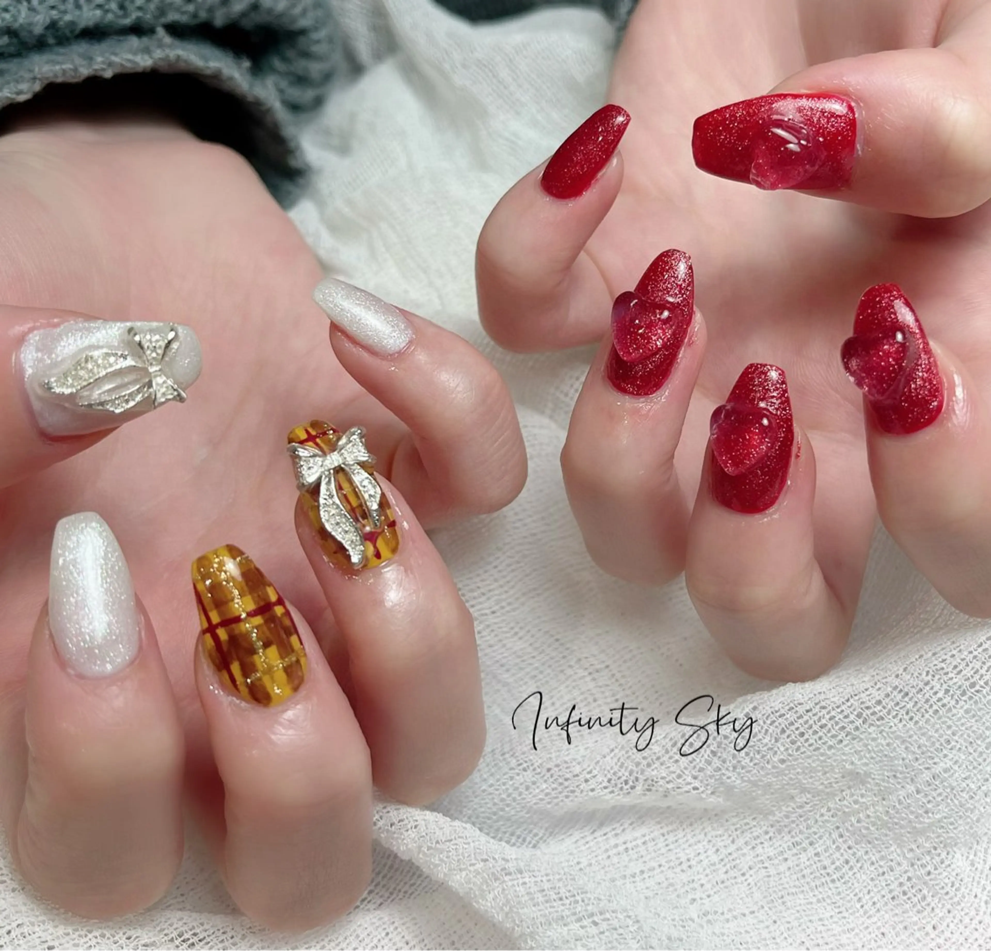 ネイル ハート 赤色 バレンタイン infinity skyのネイルデザイン