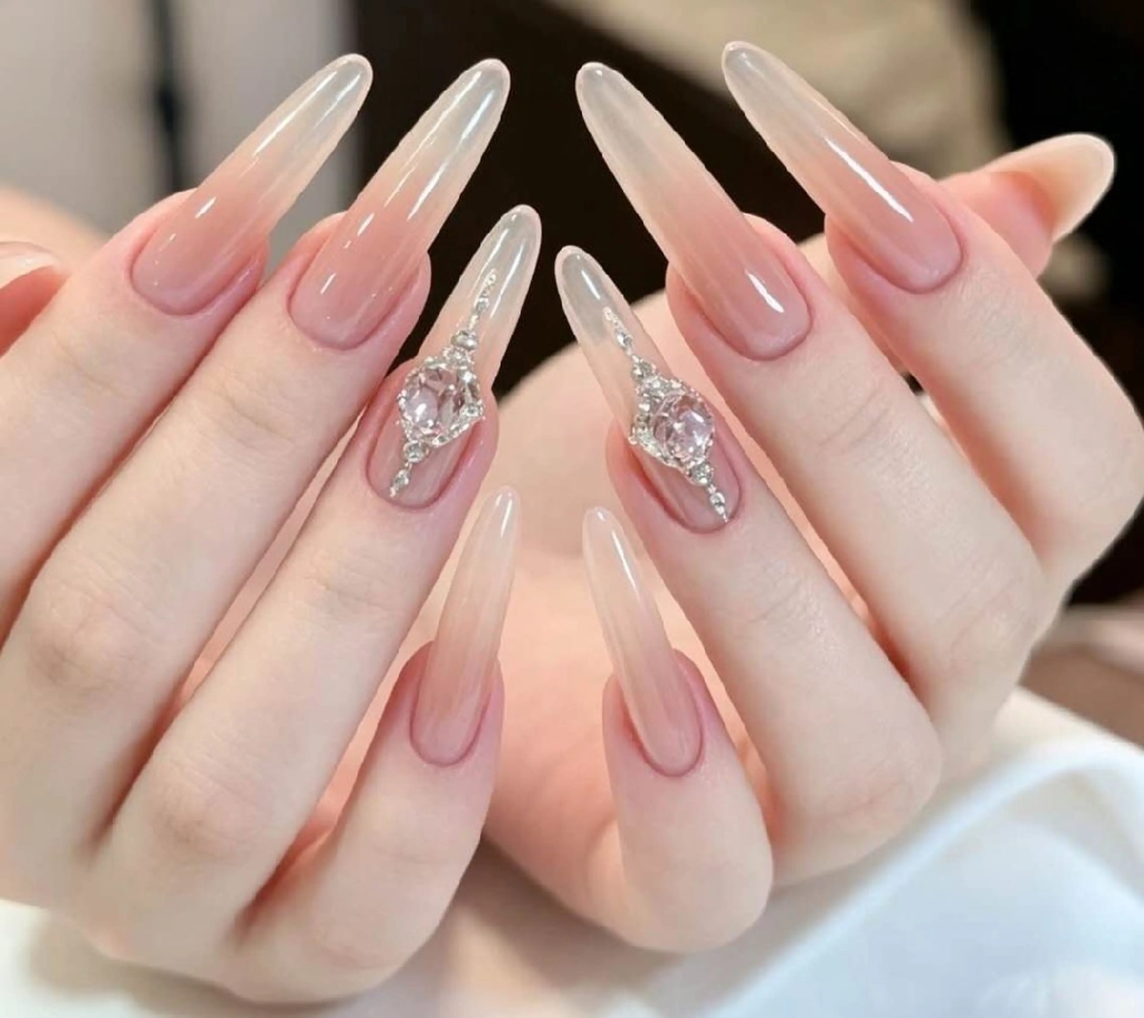 ネイル 小島 阿佑美のネイルデザイン