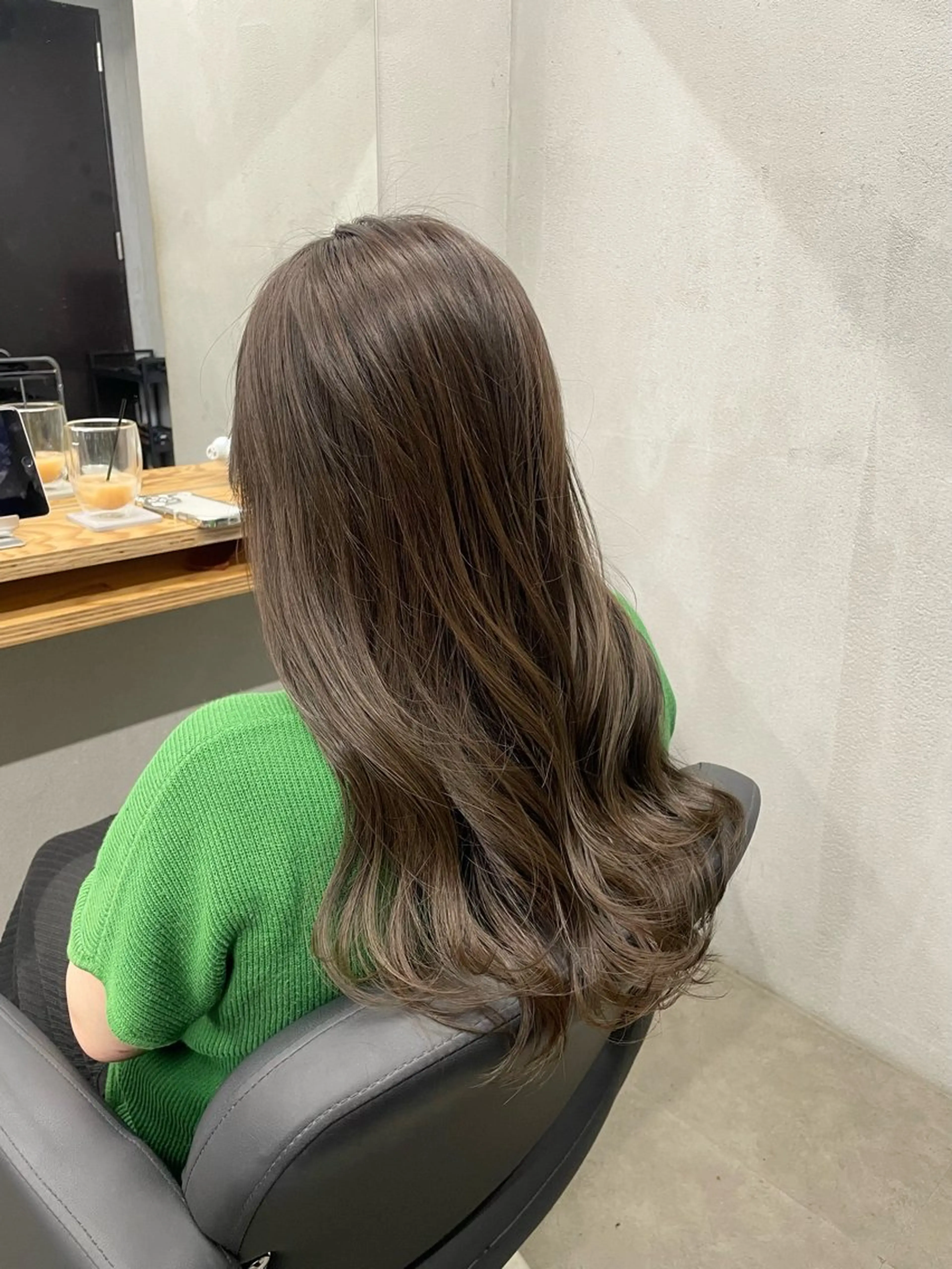 ロング カット ヘアカラー トリートメント ひより ／novusのヘアスタイル