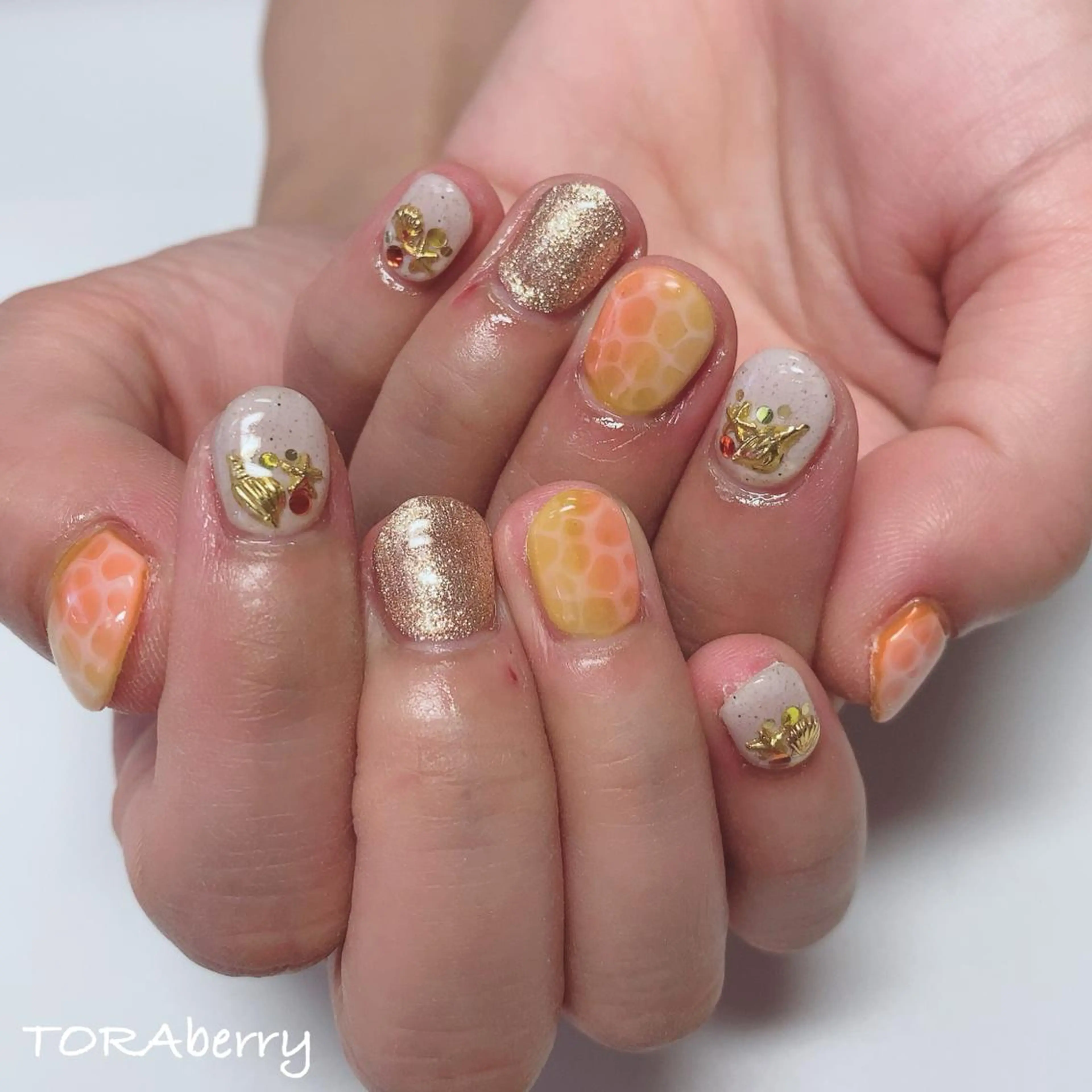 ネイル ネイリスト なつみのネイルデザイン