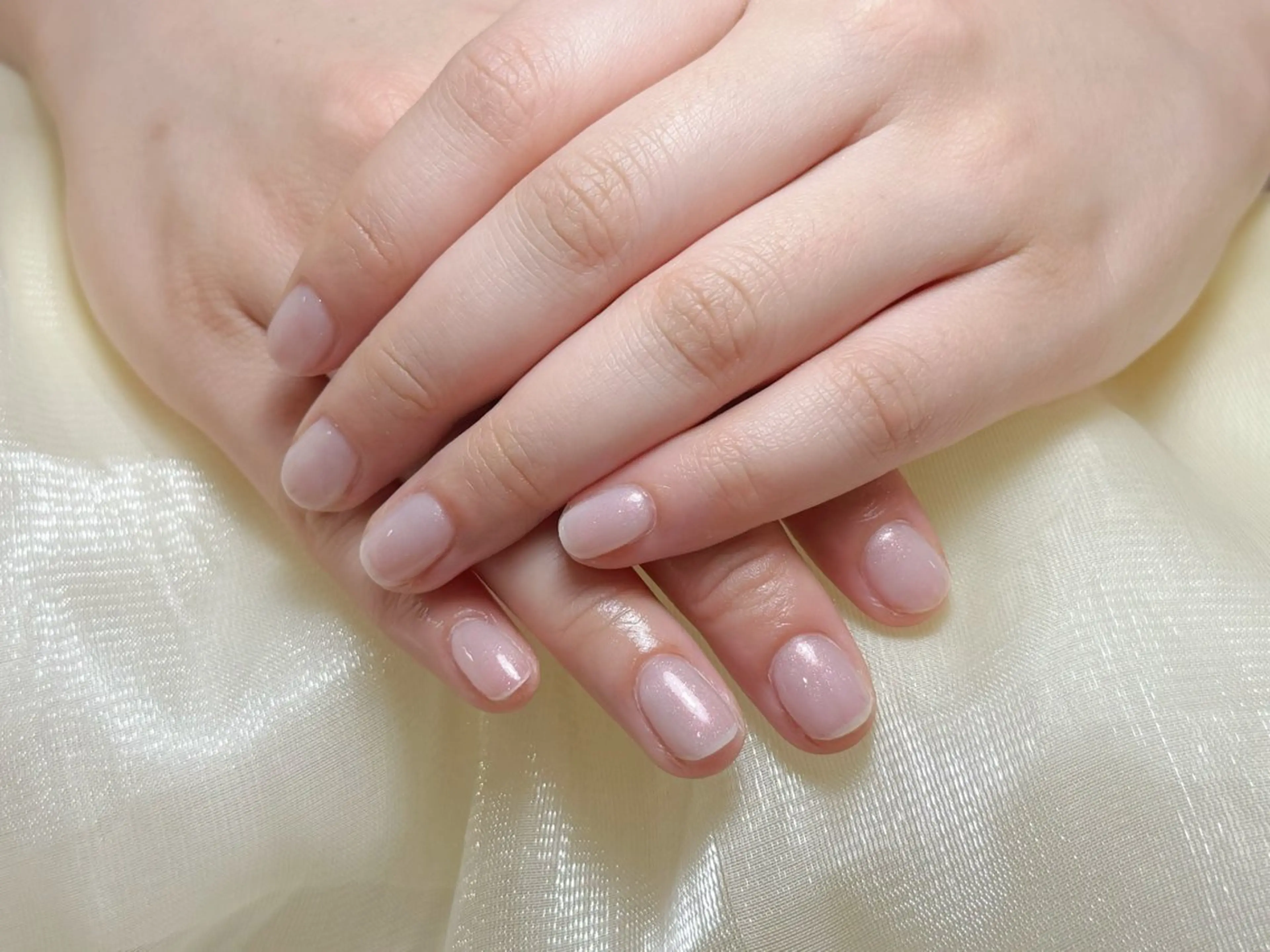 ネイル ハンドネイル ヨウ キョウセンのネイルデザイン