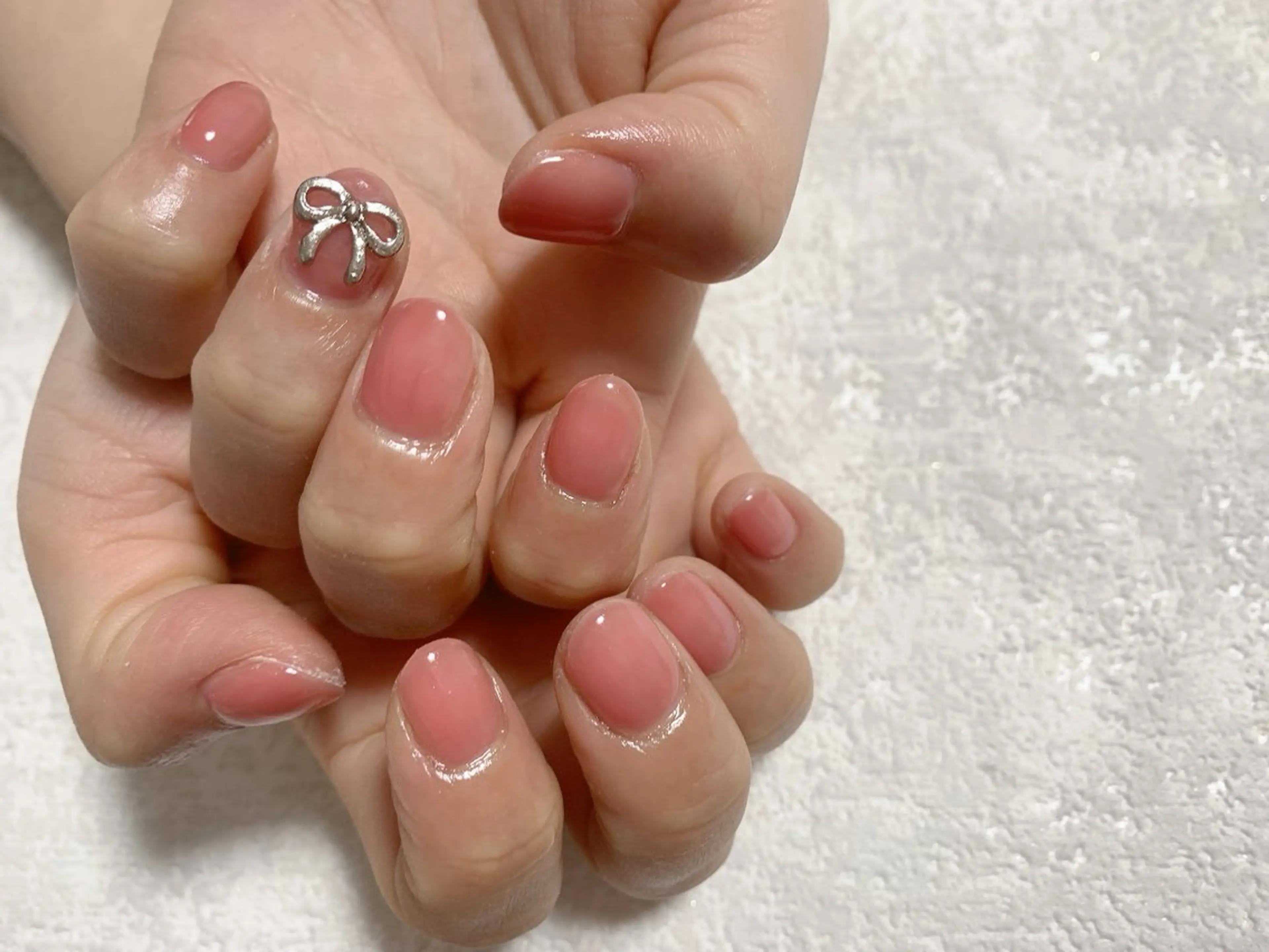 ネイル ジェルネイル メンズネイル パラジェル ピンク リボン kiki nail たまプラーザのネイルデザイン