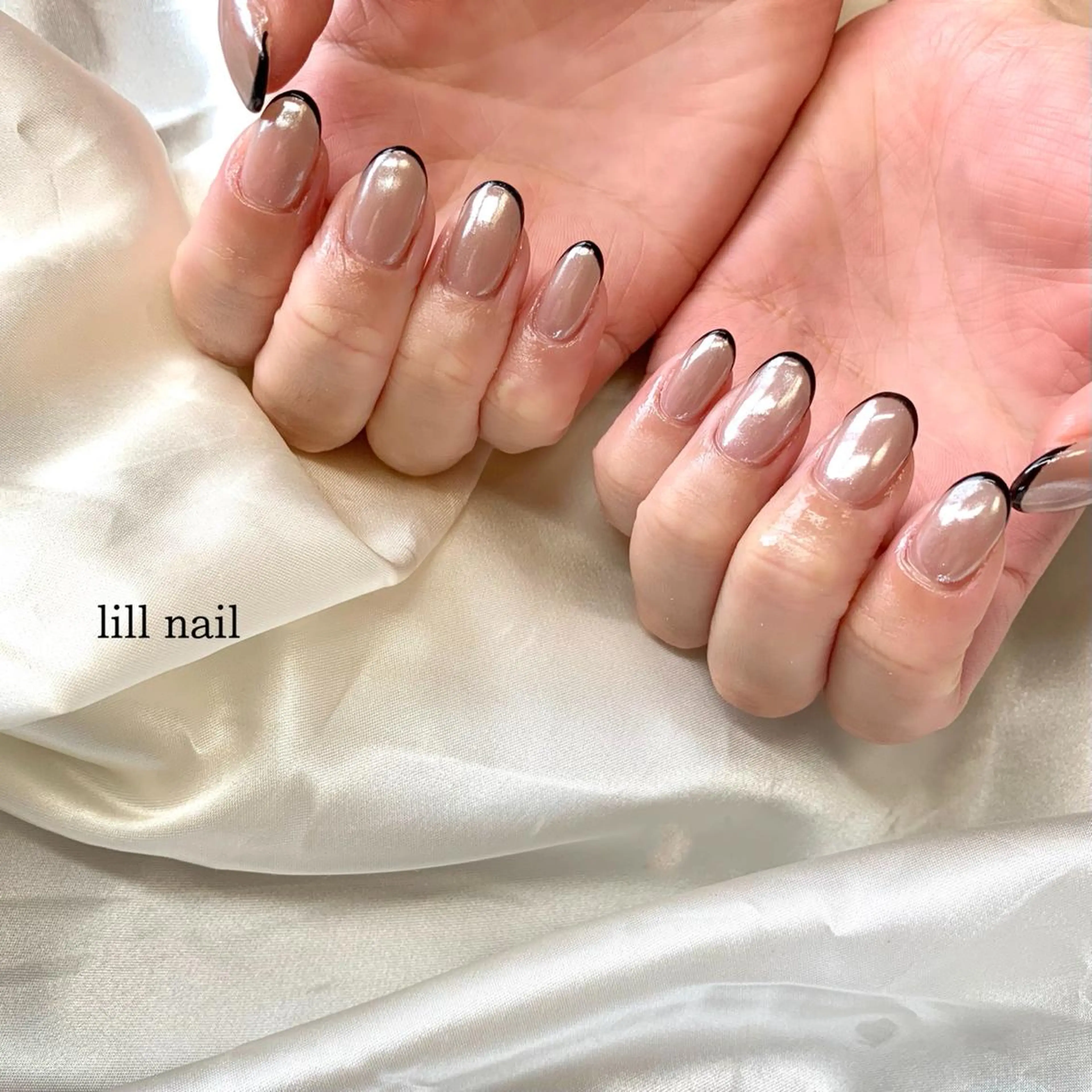 ミディアム pllia beautyのネイルデザイン