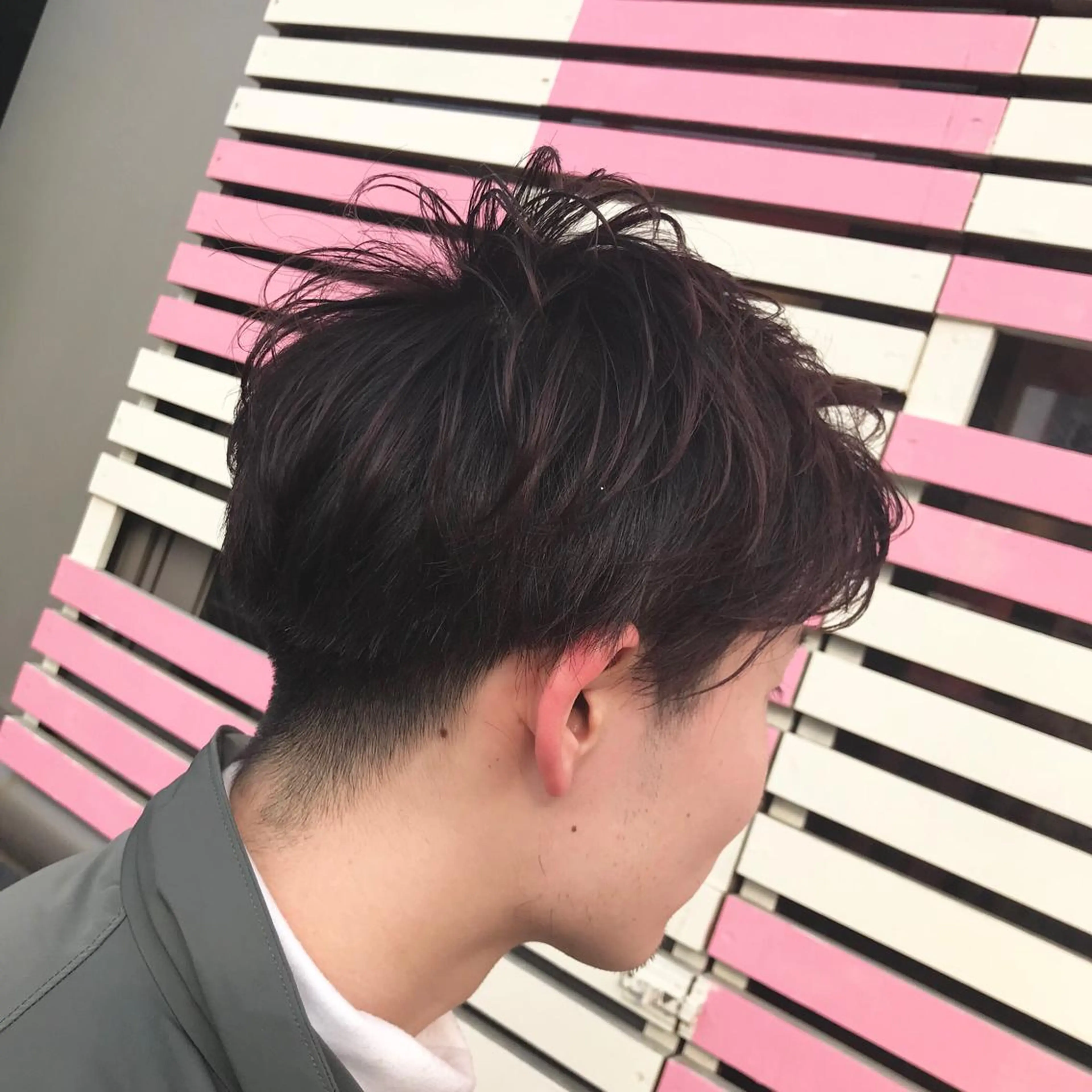 ショート カラー パーマ メンズ カット Vir by browのヘアスタイル