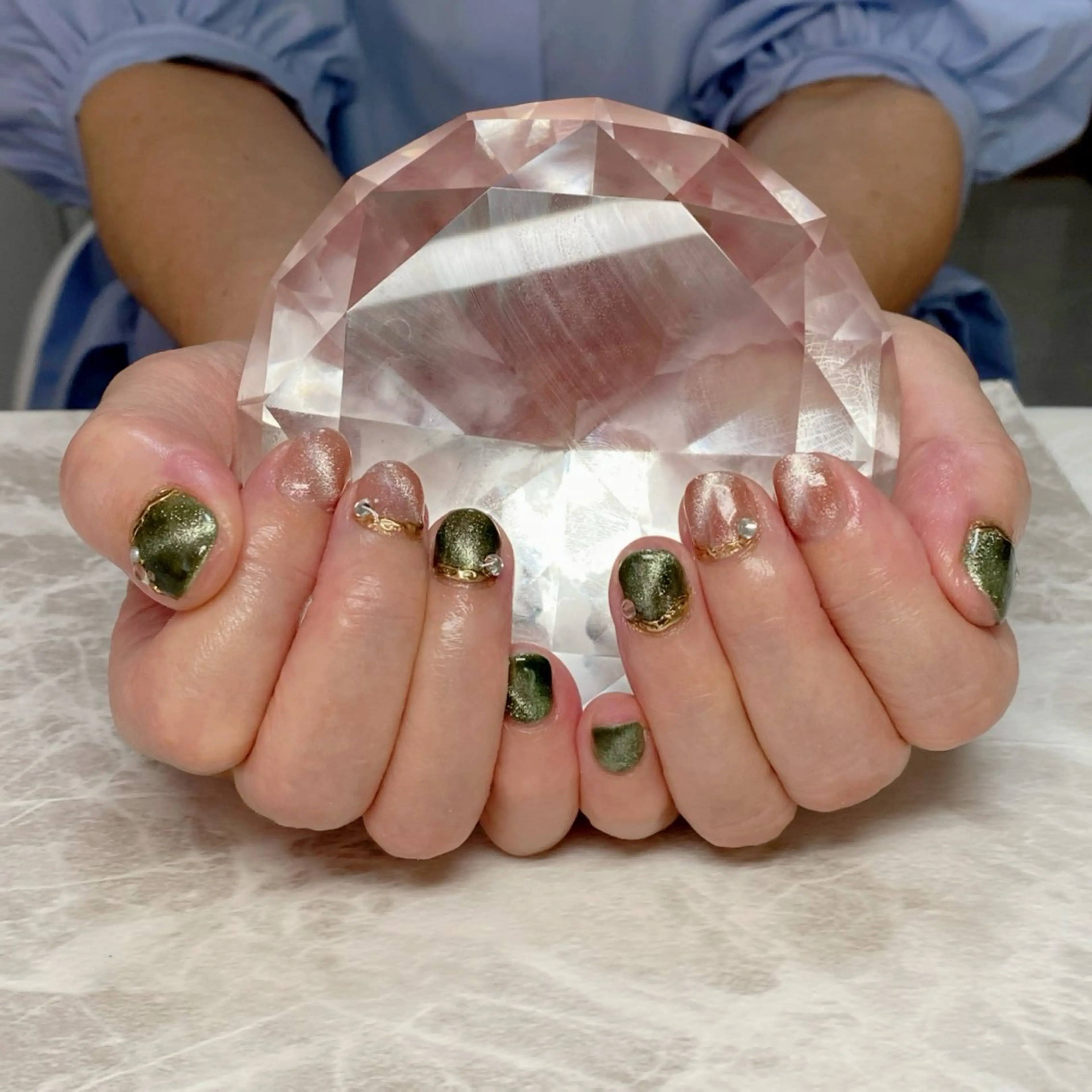 ネイル ハンドネイル ゆぴねいる所属・ゆぴねいる yupinailのネイルデザイン