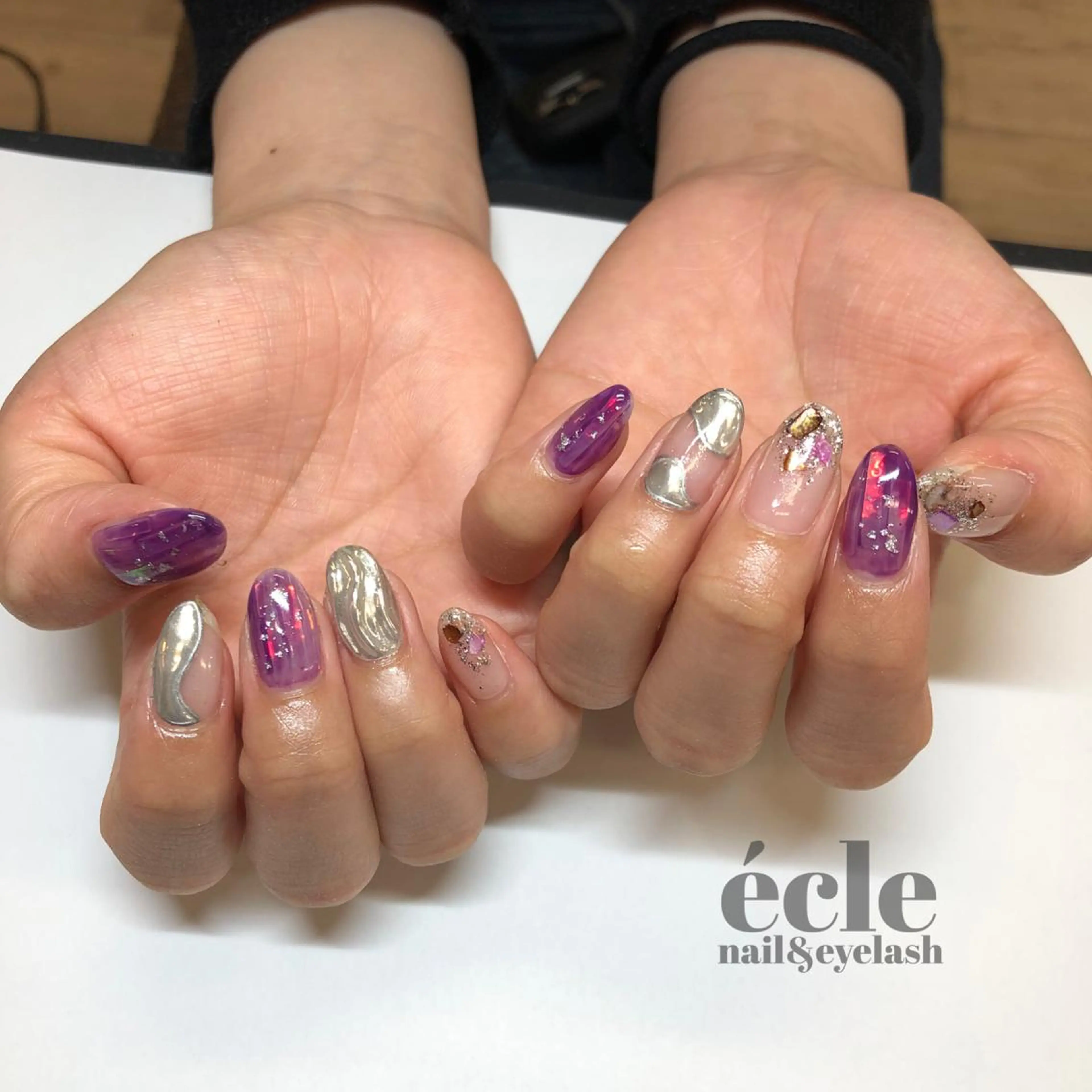 ネイル écle nail&eyeのネイルデザイン