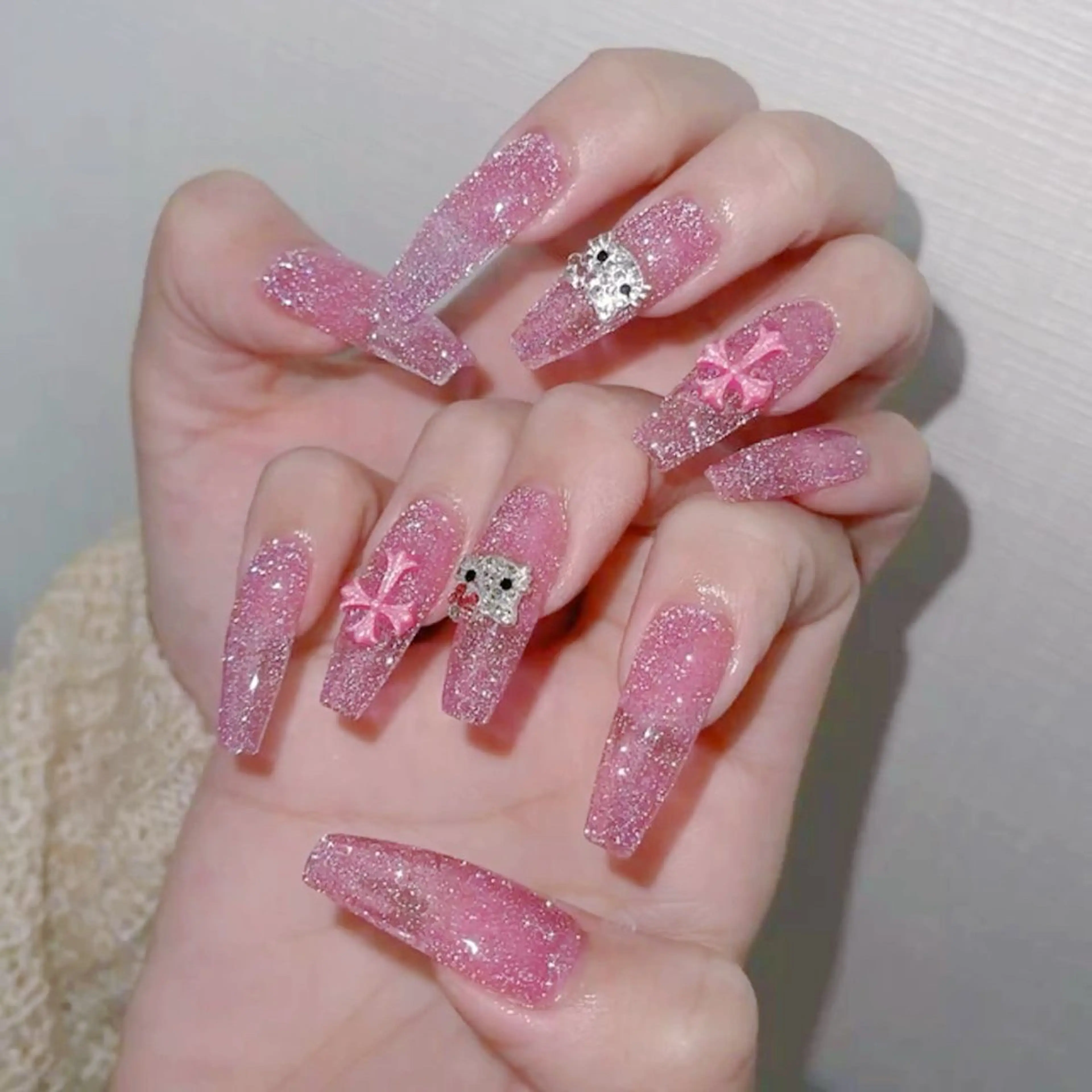 カラー T&D NailSalonのネイルデザイン