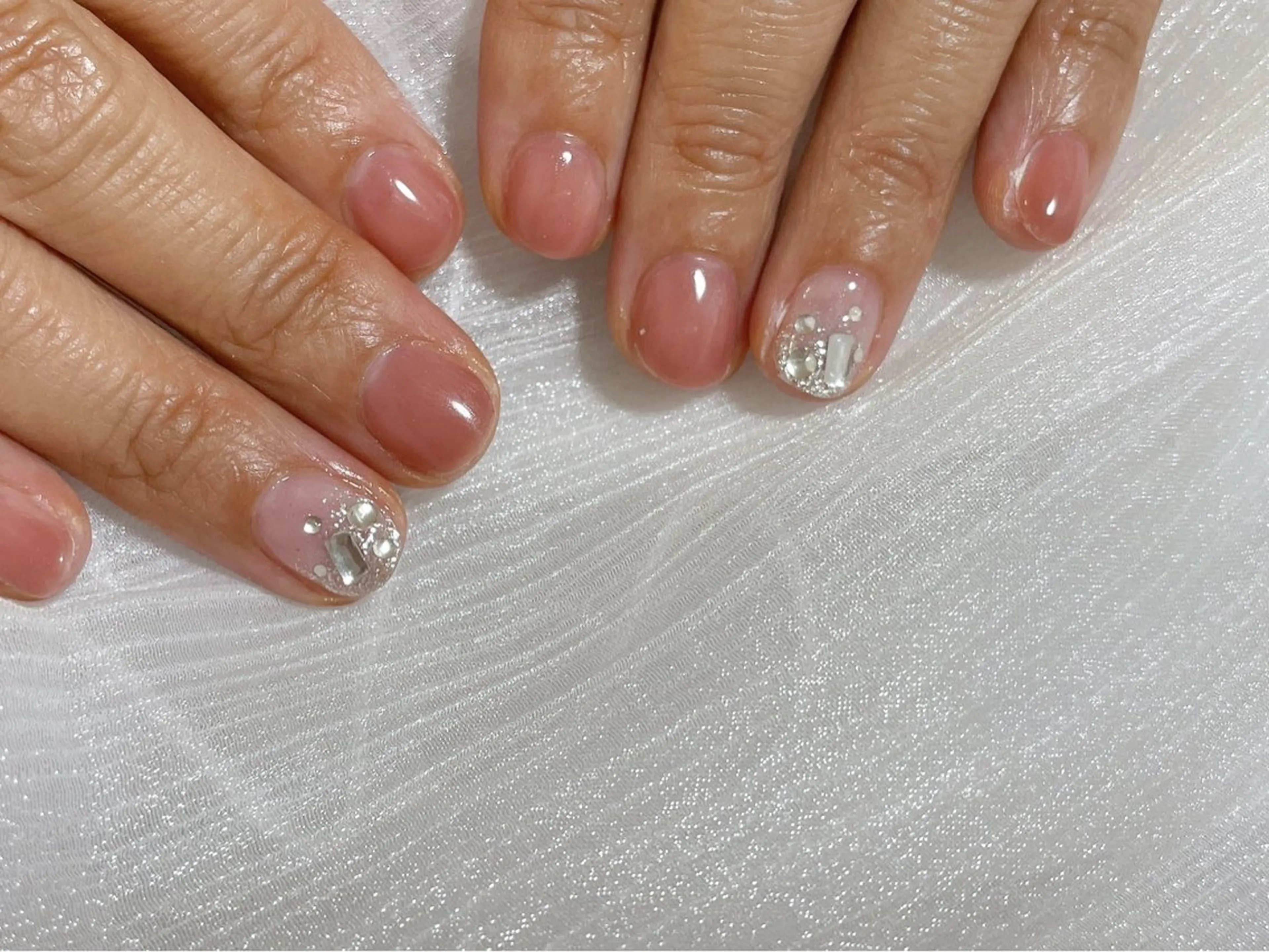 ネイル オーロラネイル ブルー フットネイル フレンチネイル ジェルネイル ハンドネイル kiki nail たまプラーザのネイルデザイン