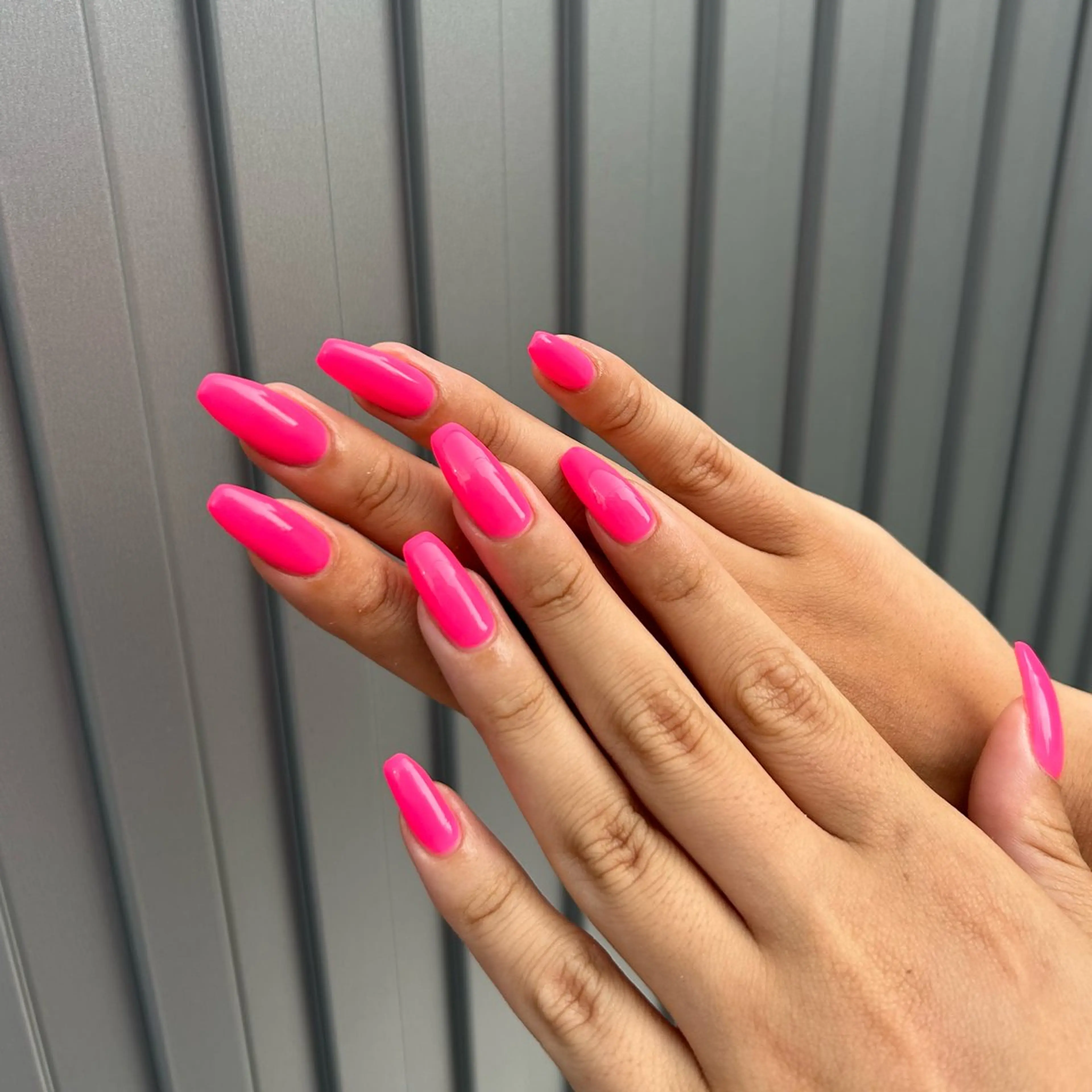 ネイル ワンカラーネイル Yumi シンプルネイルのネイルデザイン