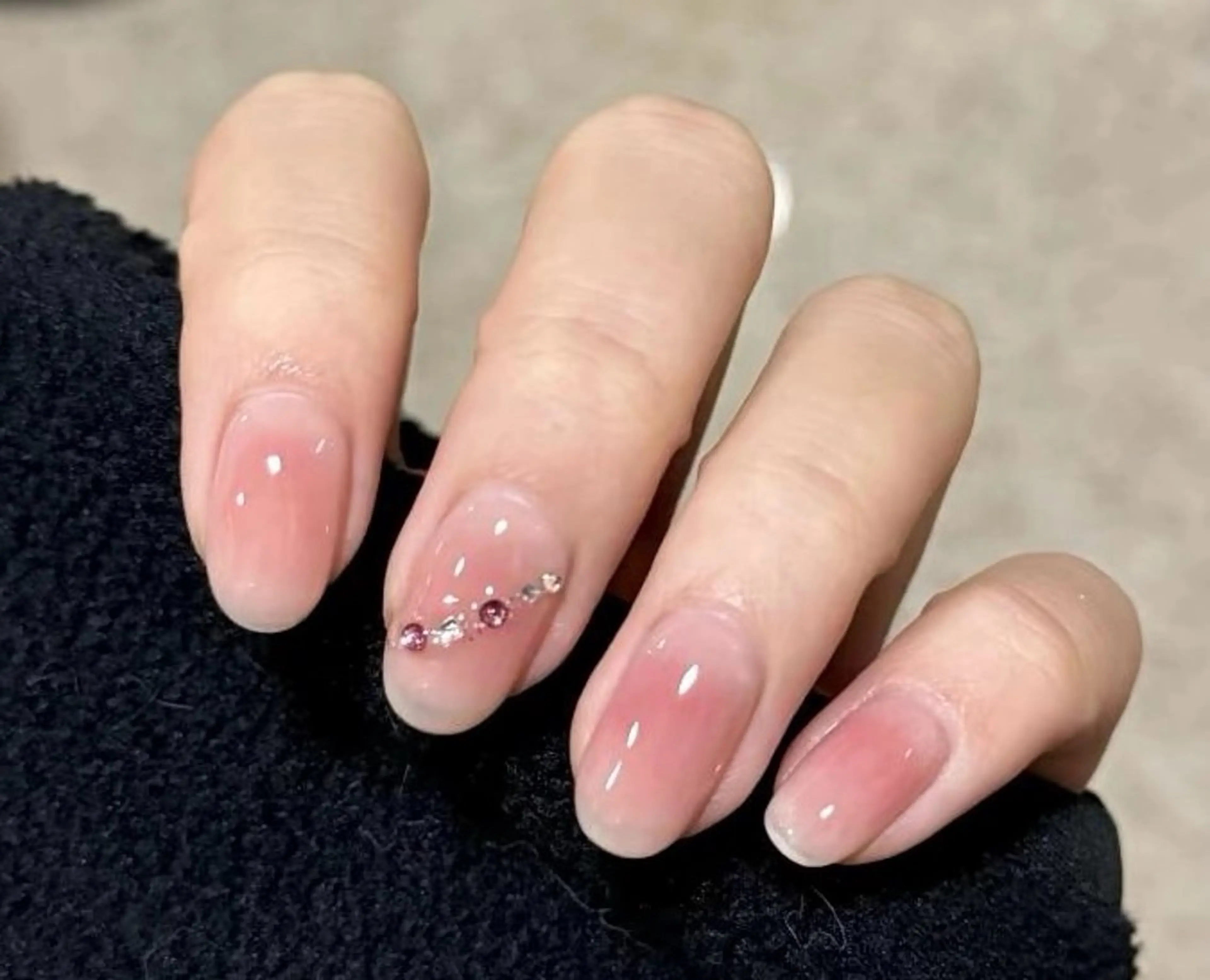 ネイル チークネイル 長さ出し フレンチネイル ガーリー 韓国ネイル sun nail池袋 モデル募集のネイルデザイン